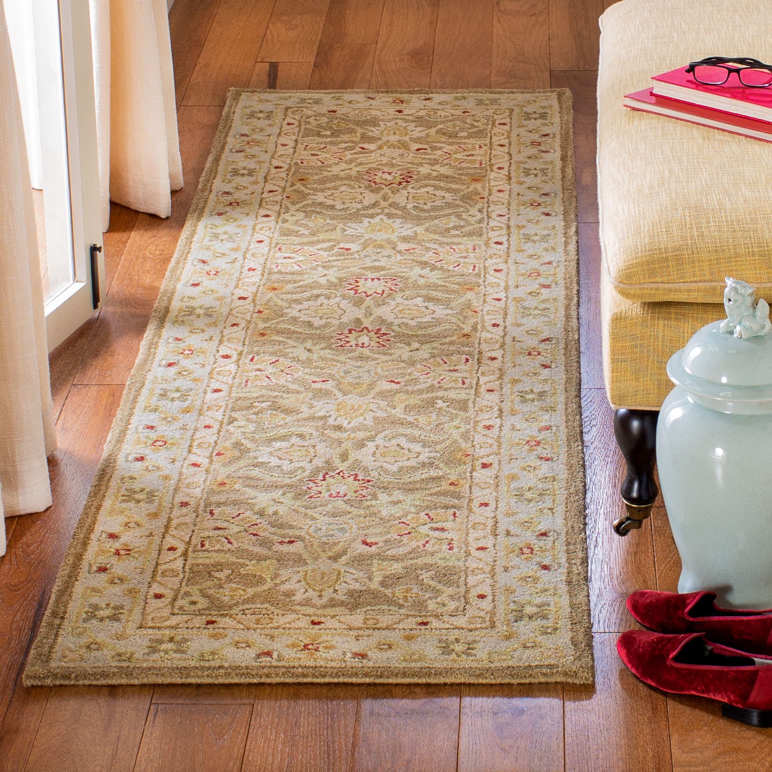Safavieh AT822B-216 rugs - View #2