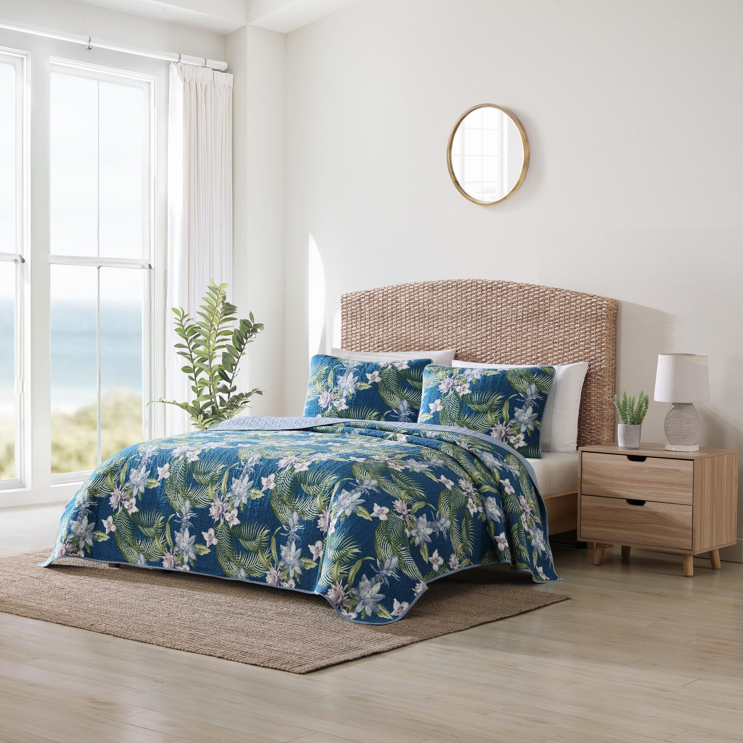 Tommy Bahama Southern Breeze 3-Piece Indigo King Quilt Set 219339