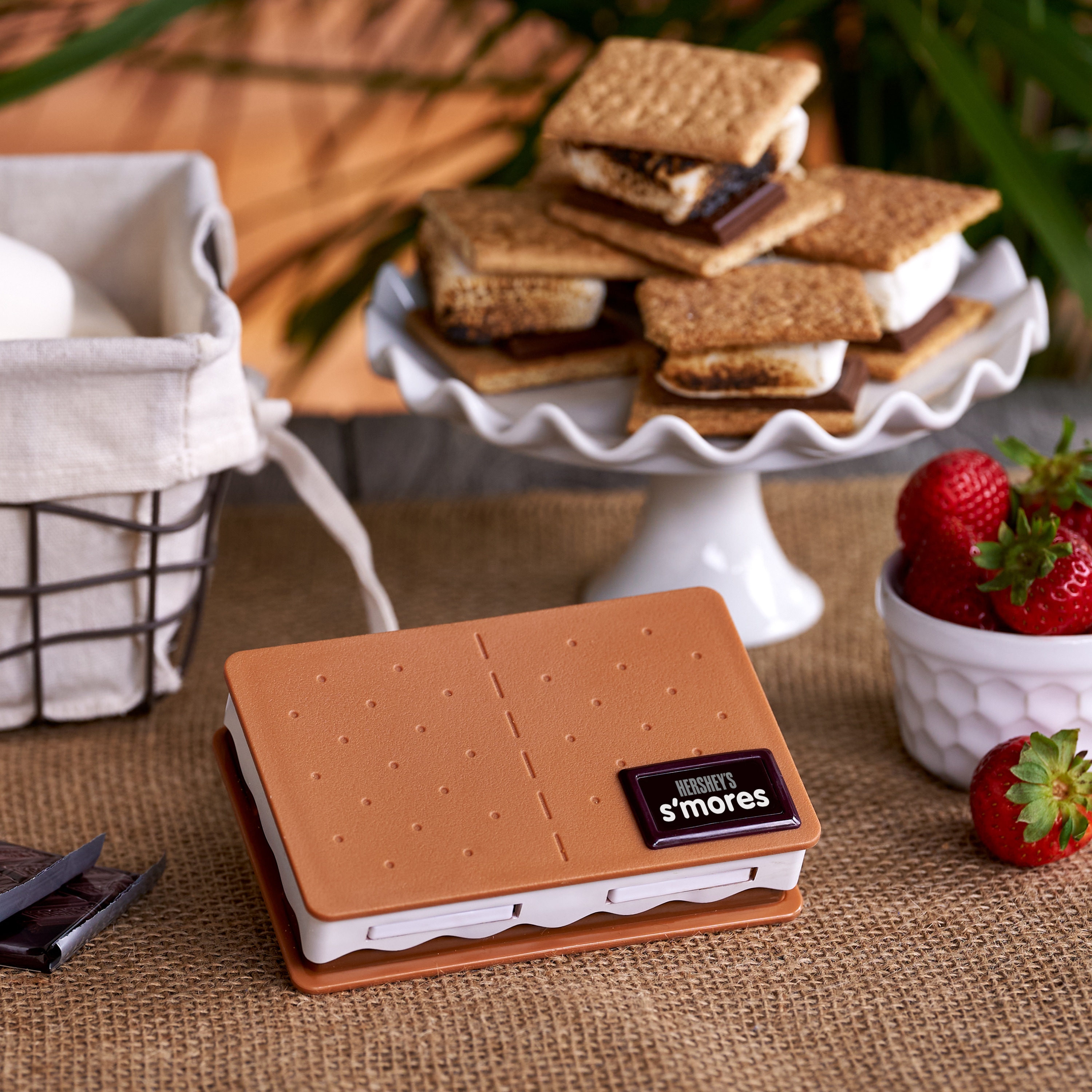 Hershey's 01229HSY Food-Storage-Containers - View #2