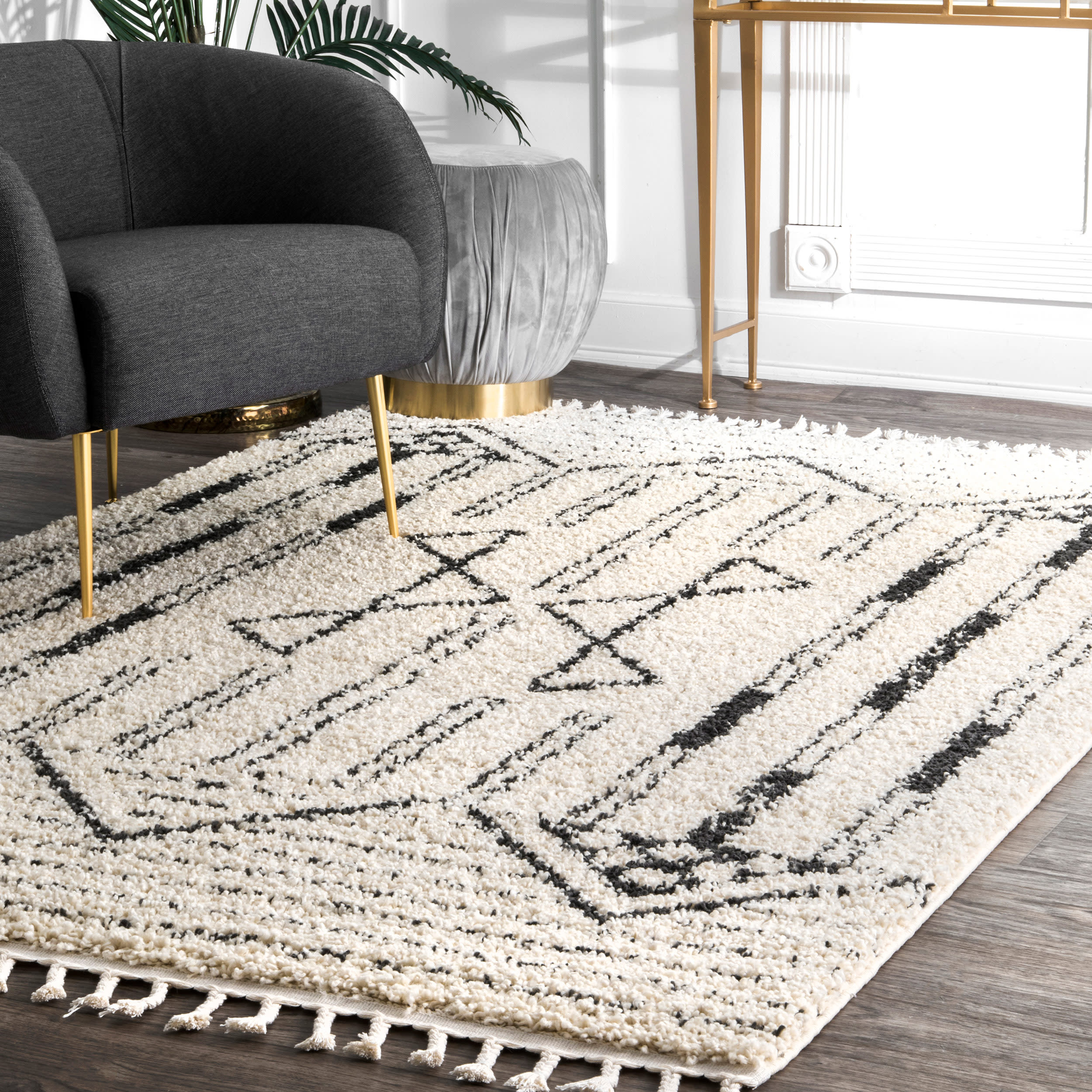 Transitional 4x6 Area Rug Shag Thick (4' x 5'3'') Geometric Dark Gray,  White Indoor Rectangle Easy to Clean 