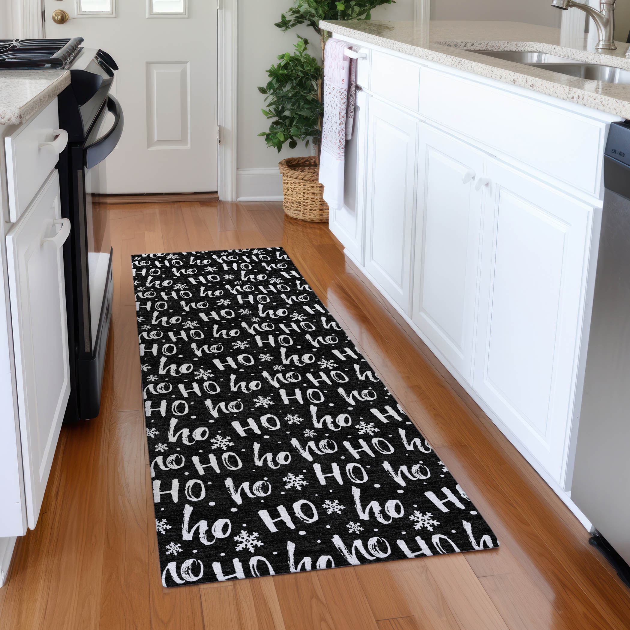 Addison Rugs ACN1814BK2X8 Chantille ACN1814BK 2 x 7 (ft) Loomed Polyester Black Rectangular Indoor/Outdoor Machine washable Area rug