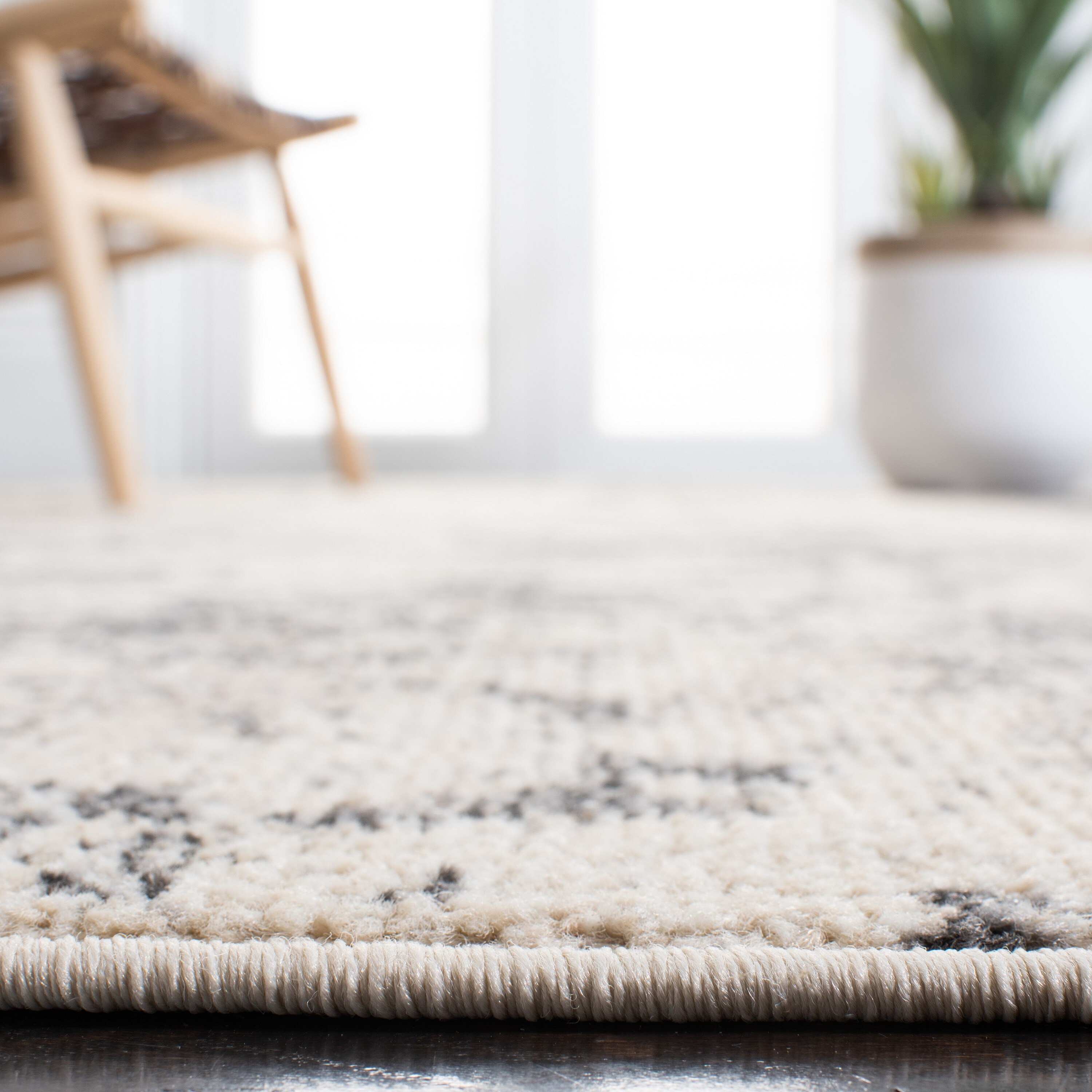 Safavieh MAD453G-7R rugs - View #4