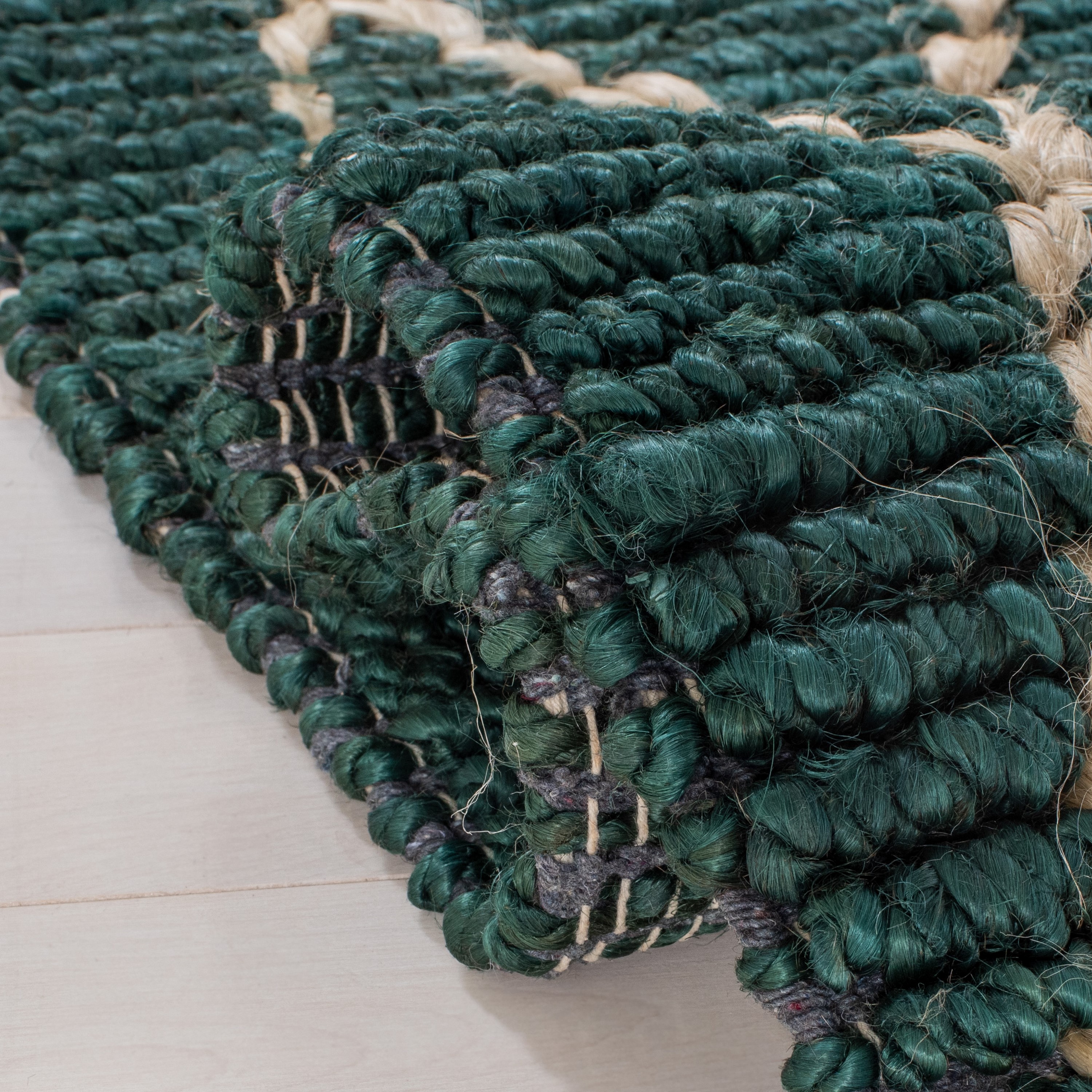 Safavieh NF951Y-3 rugs - View #5