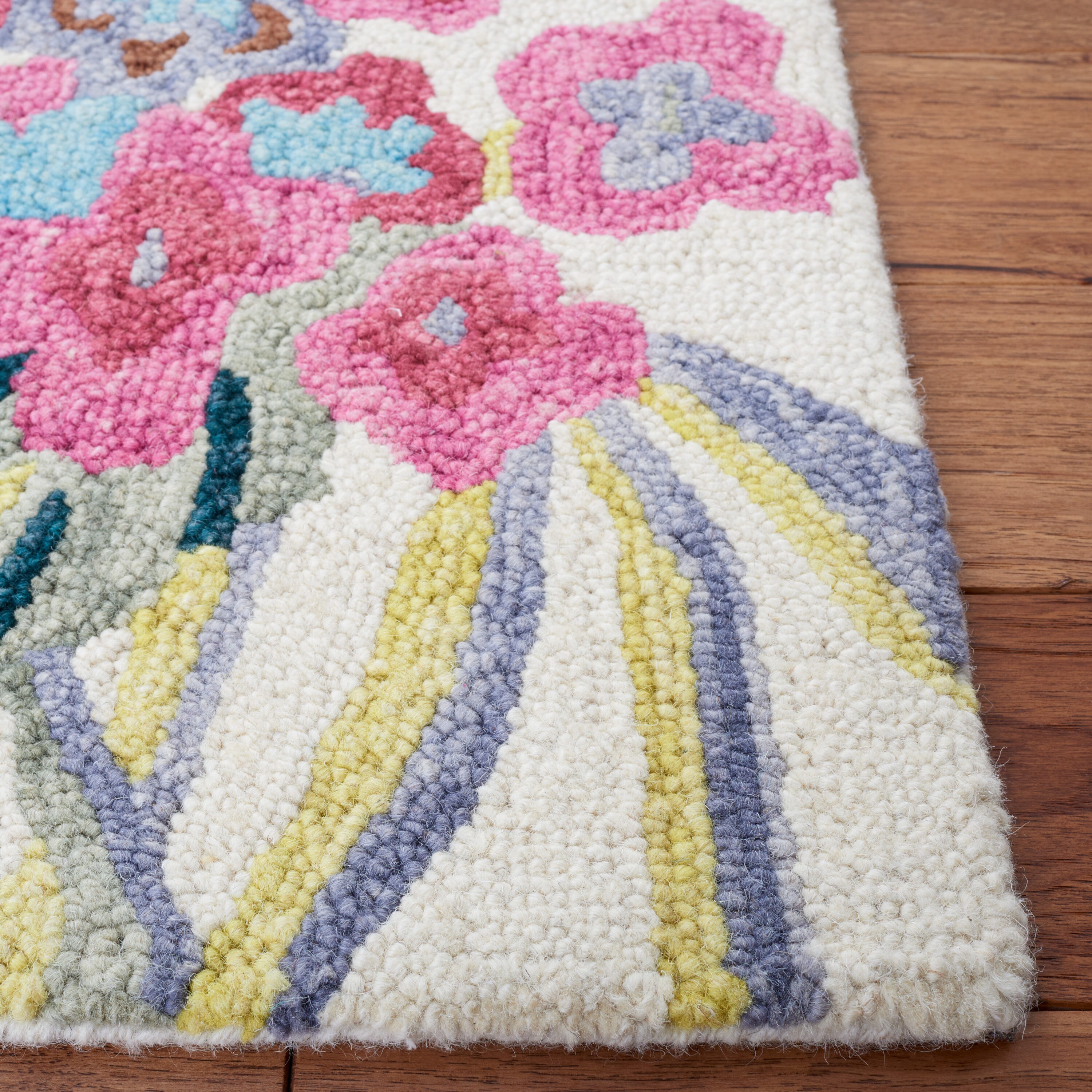 Ivory Floral Handmade Wool Rectangular Area Rug