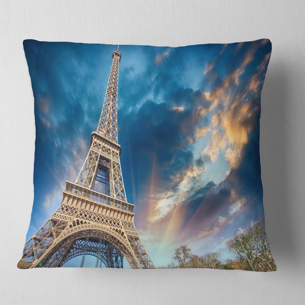 Designart CU10141-16-16 16-in x 16-in Blue Indoor Decorative Pillow