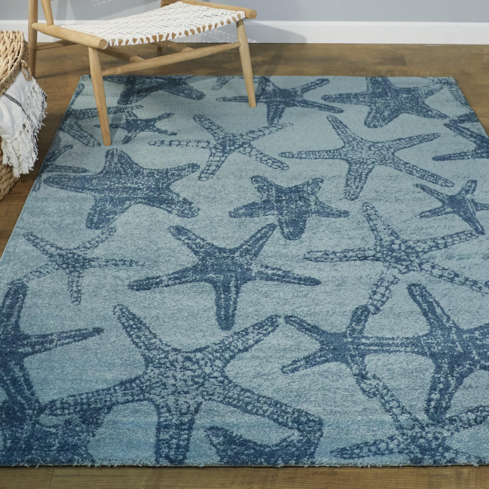 Balta 3008292 Leyton 2 x 7 (ft) Loomed Polypropylene Light Blue Rectangular Indoor Animal print Coastal Runner rug
