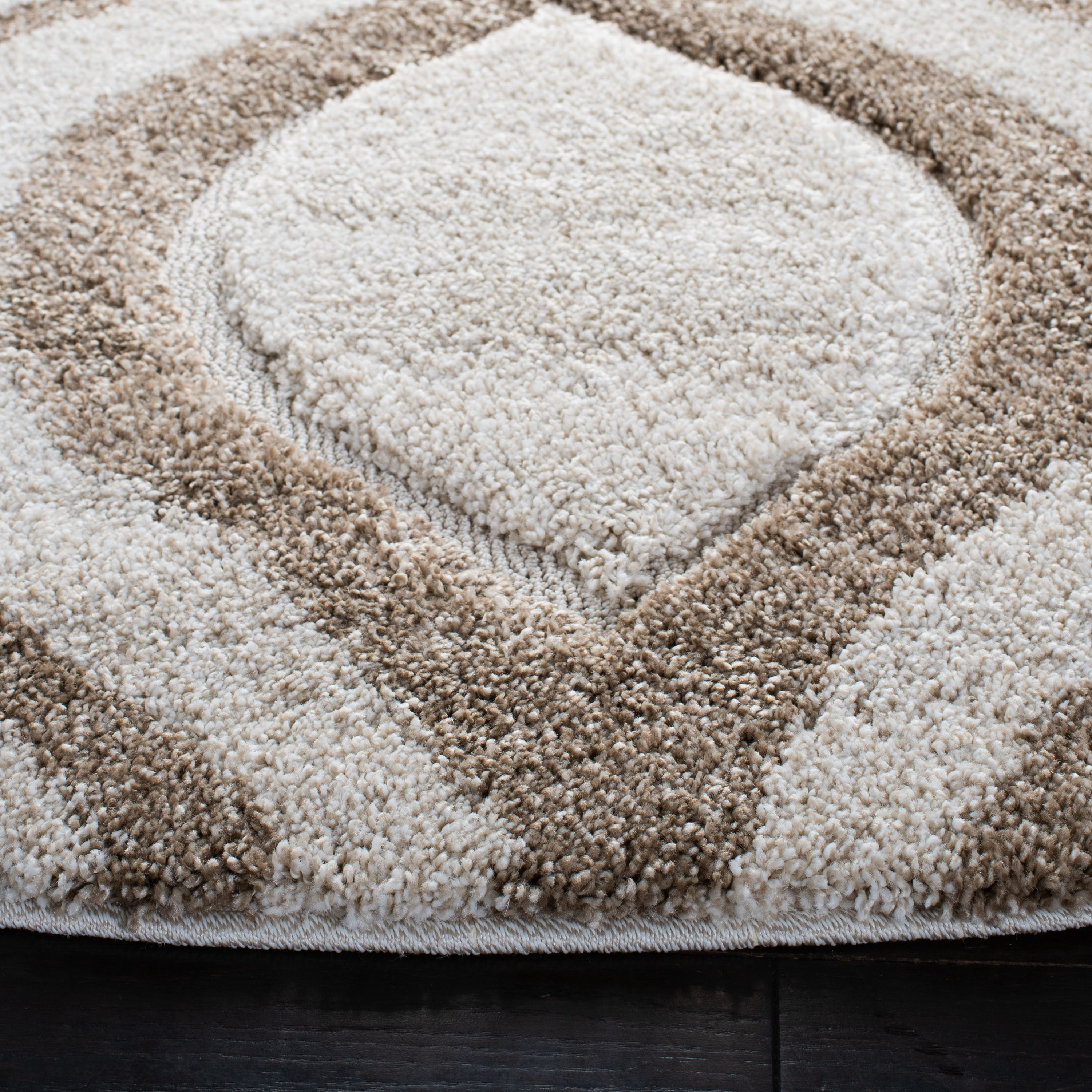 Safavieh SG461-1213-7R rugs - View #3