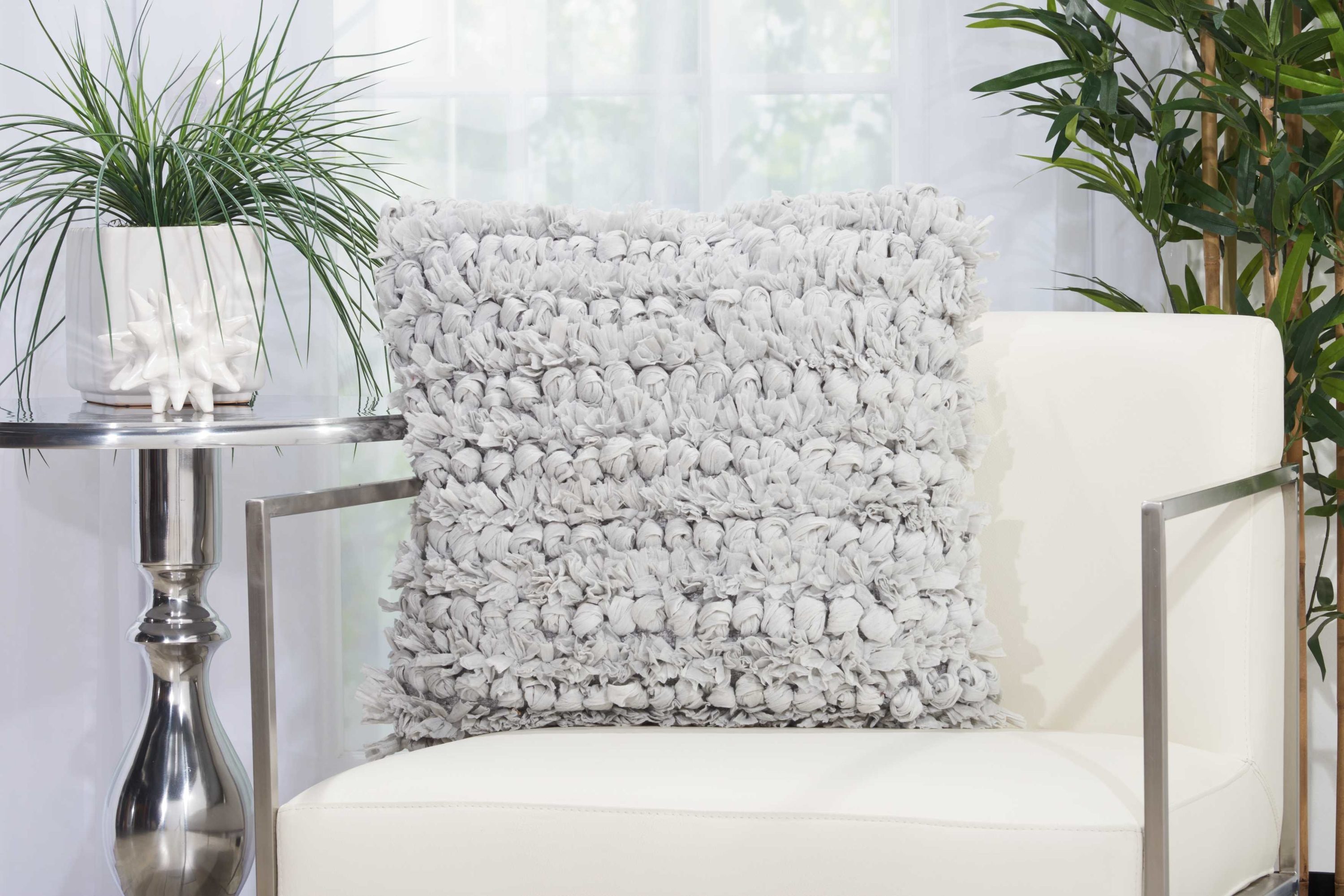 Mina Victory 798019030407 Accent-Pillows - View #3
