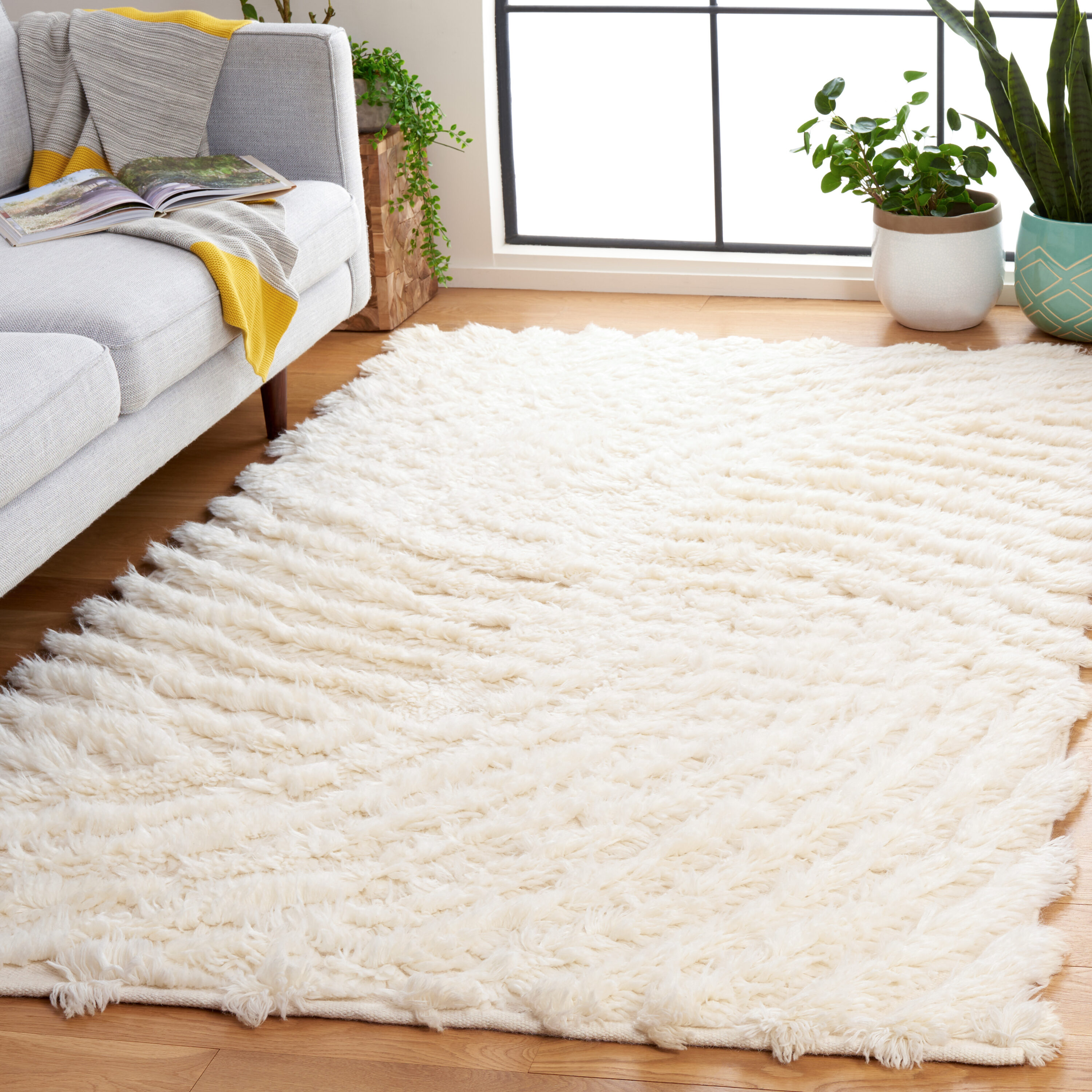  Casablanca 498 Ivory Contemporary 4Ft x 6Ft Small Rectangle Rug