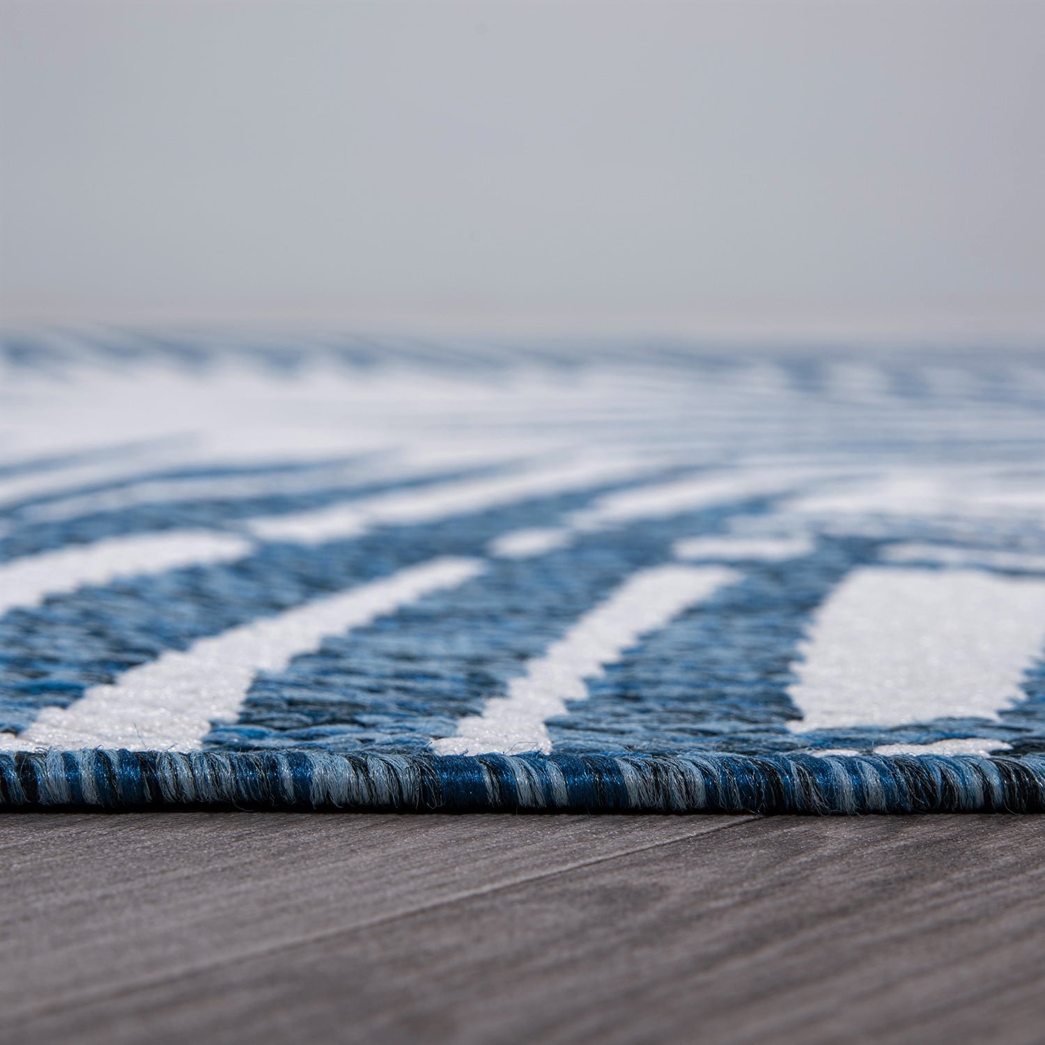 World Rug Gallery 117NAVY2X3 rugs - View #4