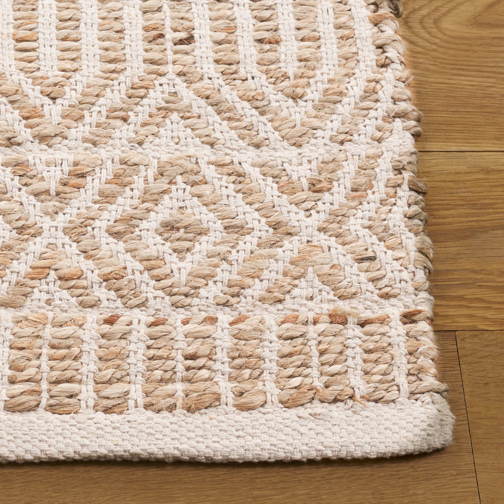 Safavieh NF126A-5 rugs - View #3