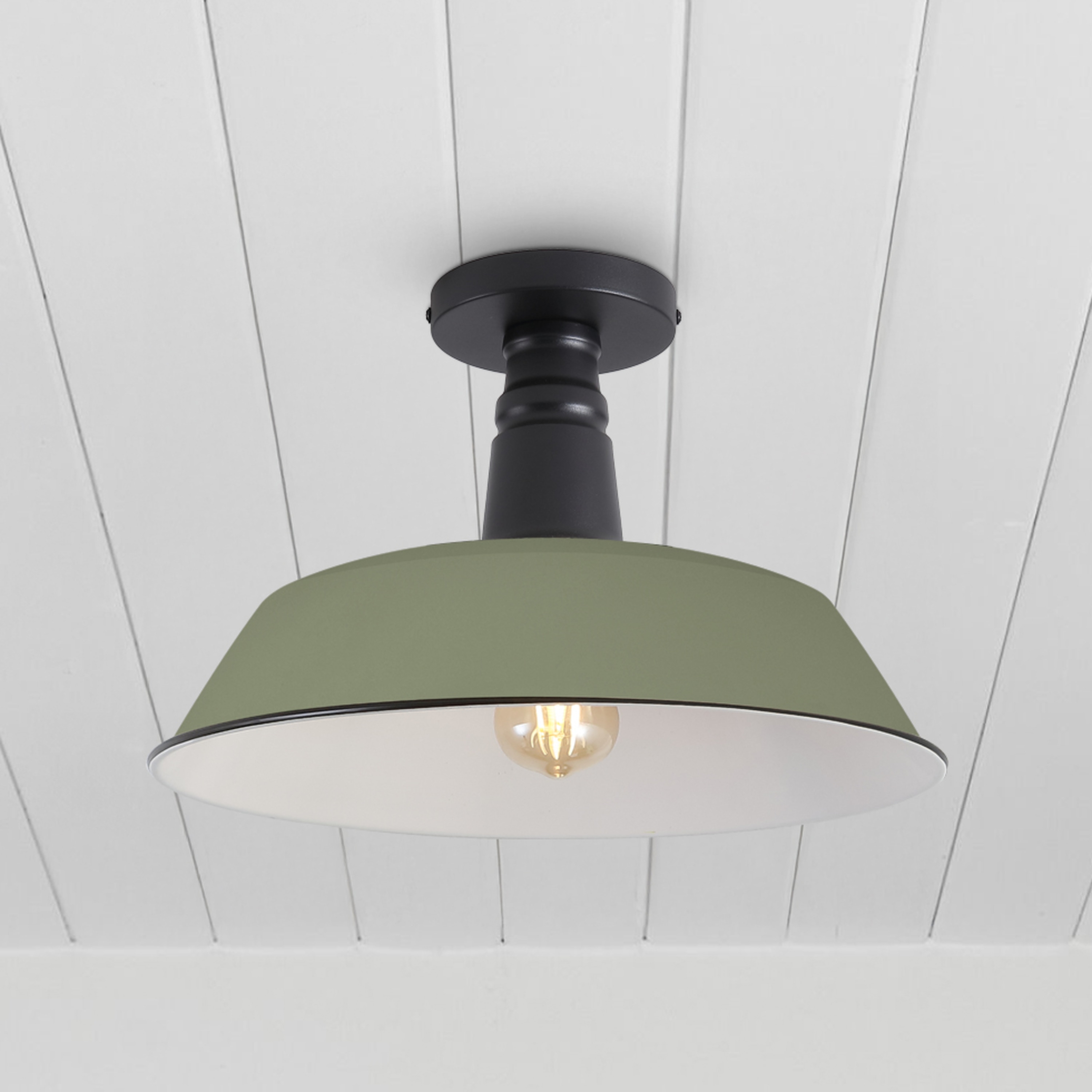 JONATHAN  Y JYL7617I Camilla 14" Classic Industrial Iron 1 -Light 14-in Polished Green Indoor/Outdoor Semi Flush Mount Light