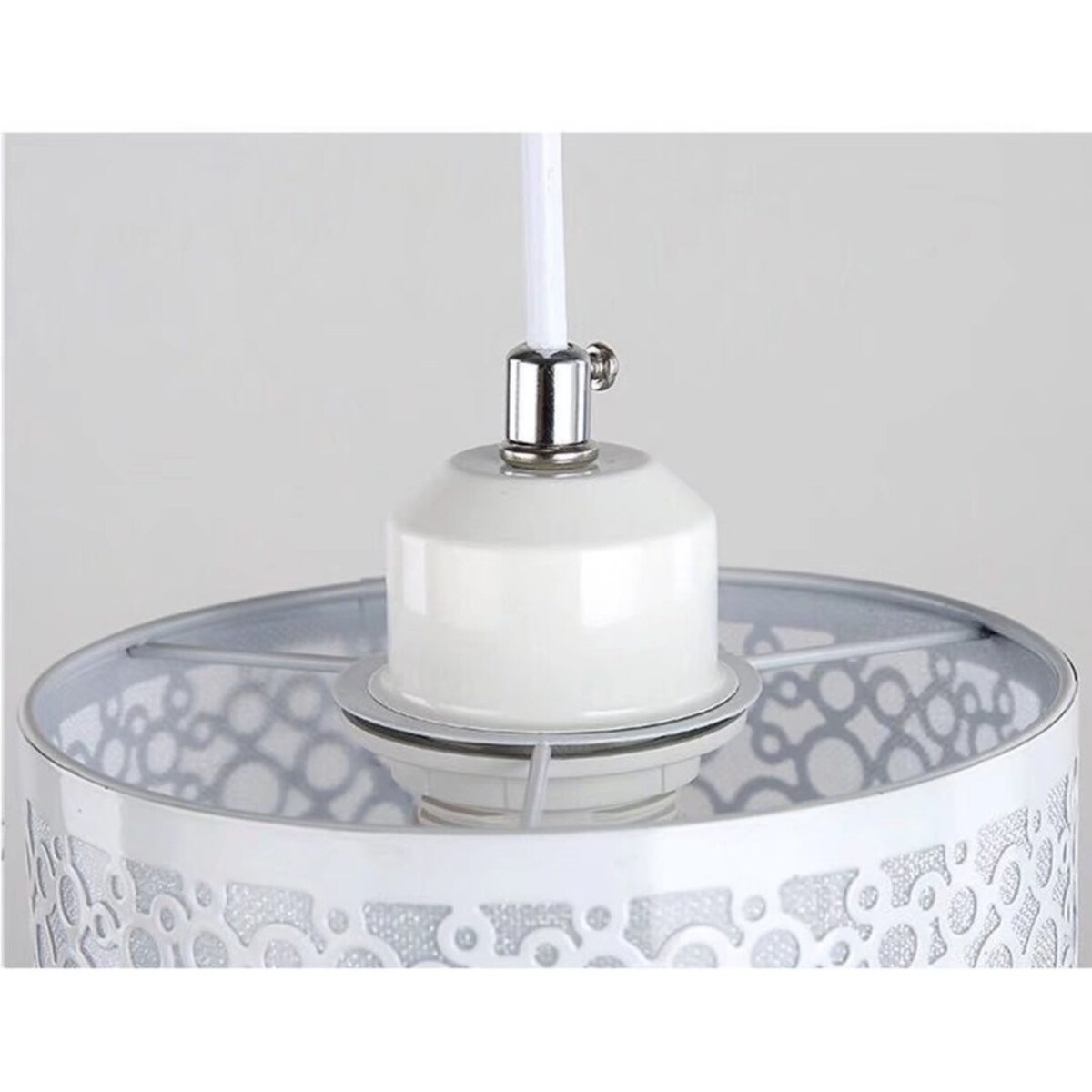 HomeRoots 4000475678 3-Light White and Black Modern/Contemporary Dry rated Chandelier