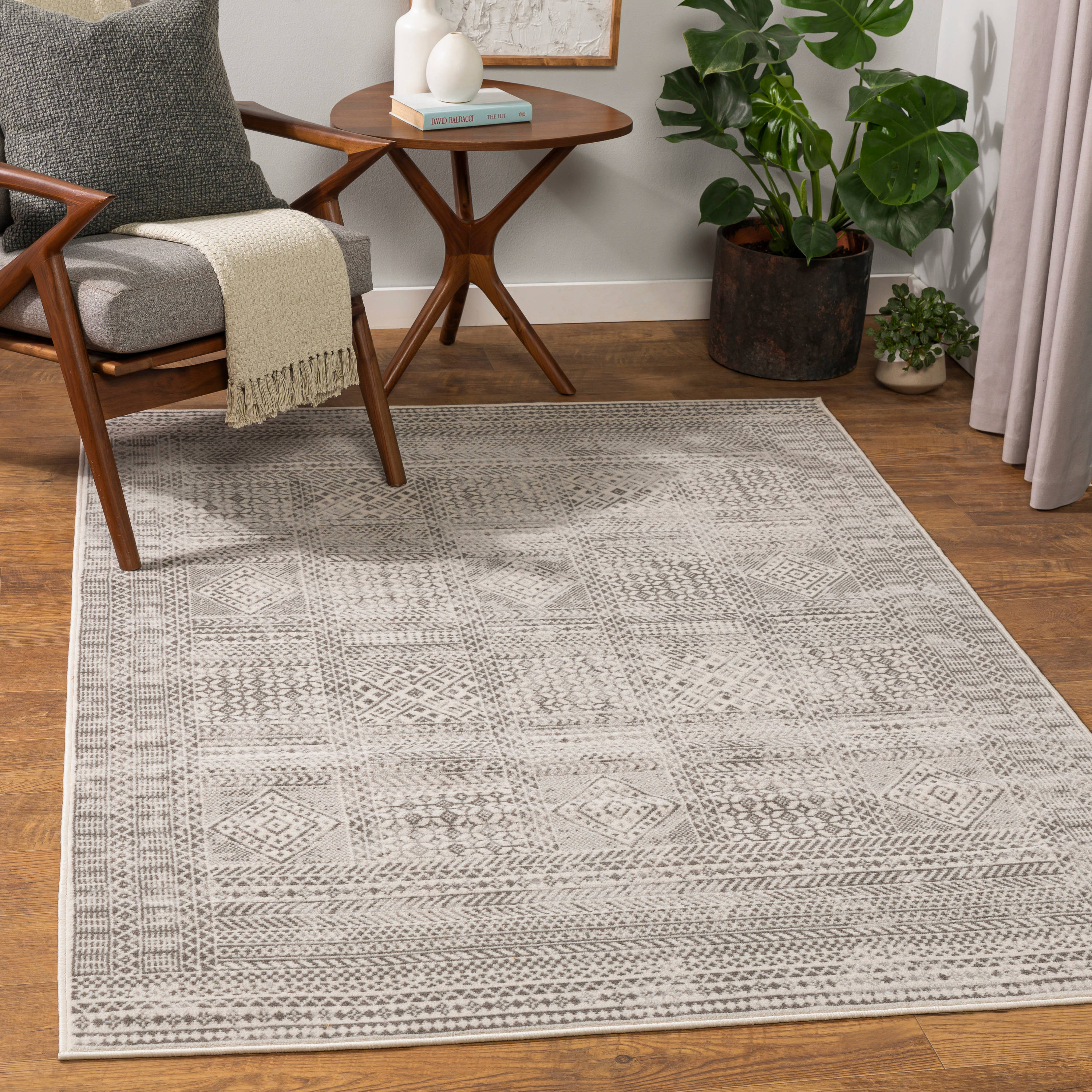 Artistic Weavers PSS2343-679 Pisa 7 X 9 (ft) Taupe Indoor Medallion Global Area Rug
