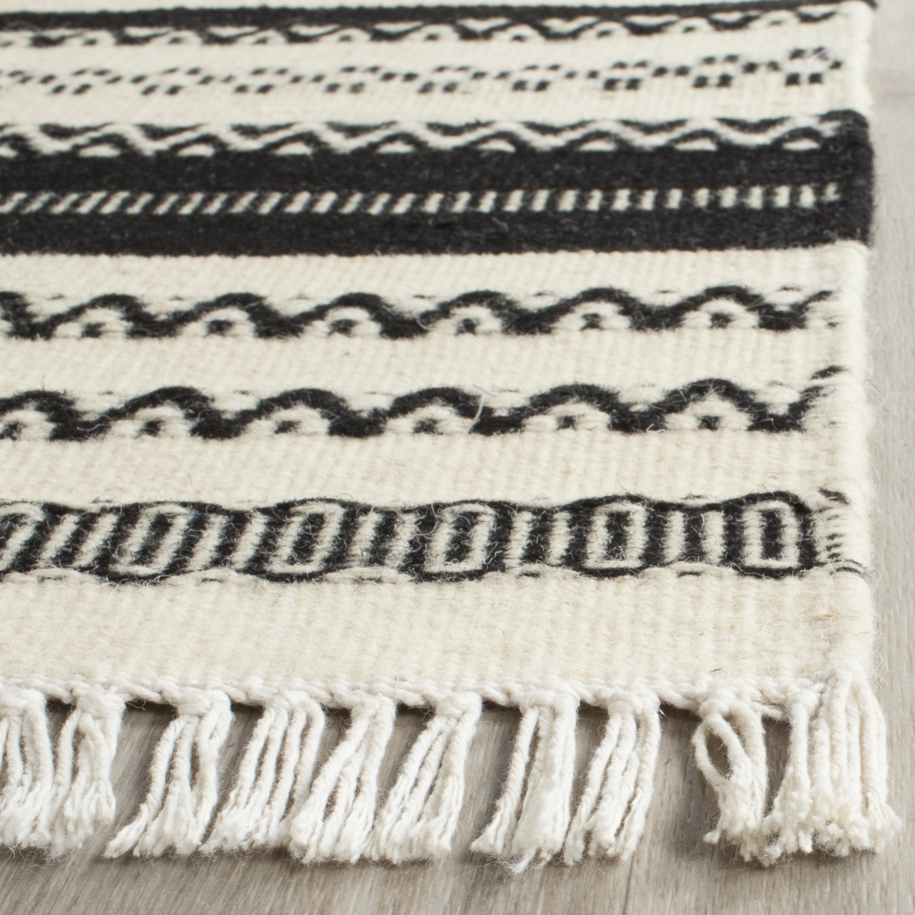 Safavieh KLM101C-8 rugs - View #3