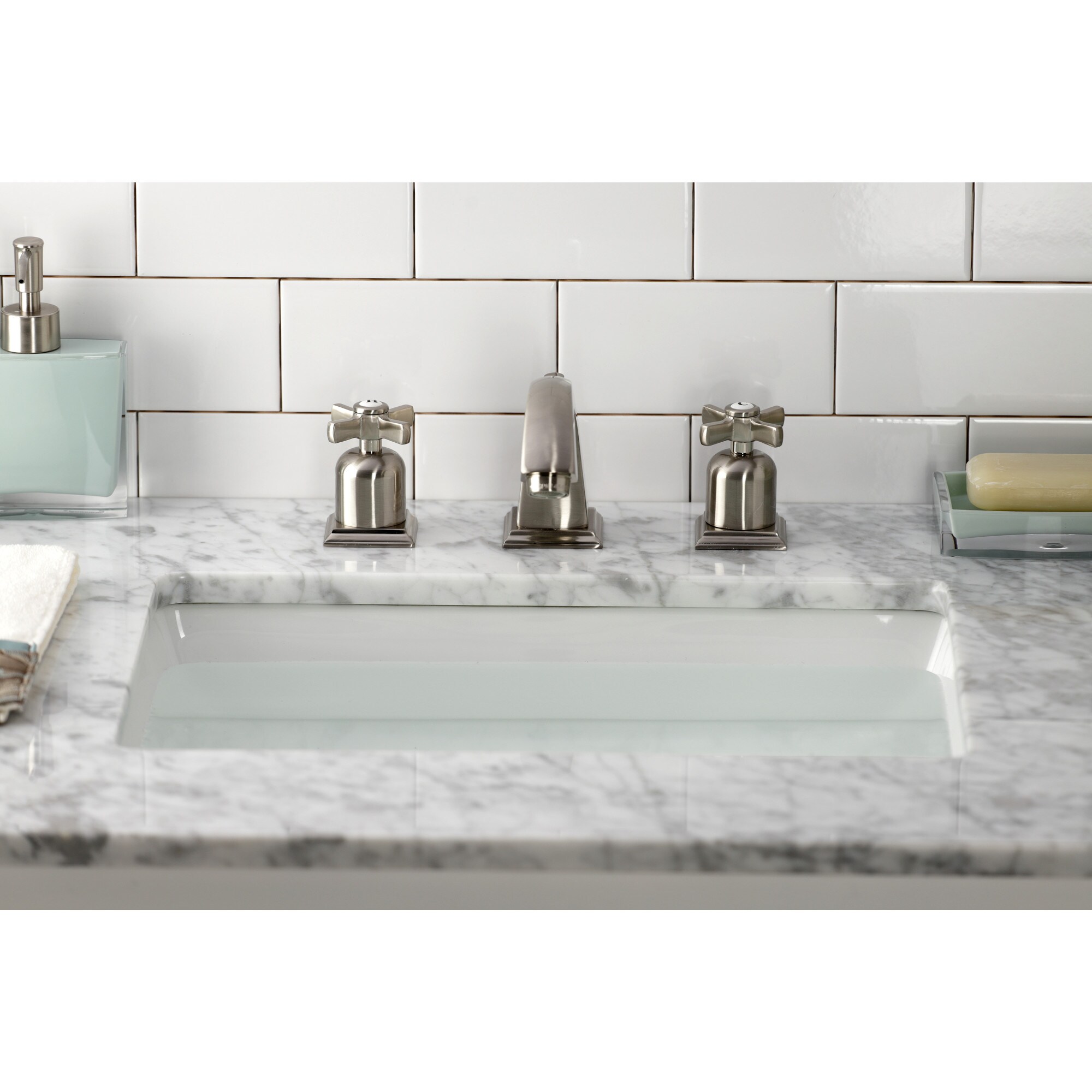 Kingston Brass WLFSC4688ZX Lavatory-Faucets - View #4