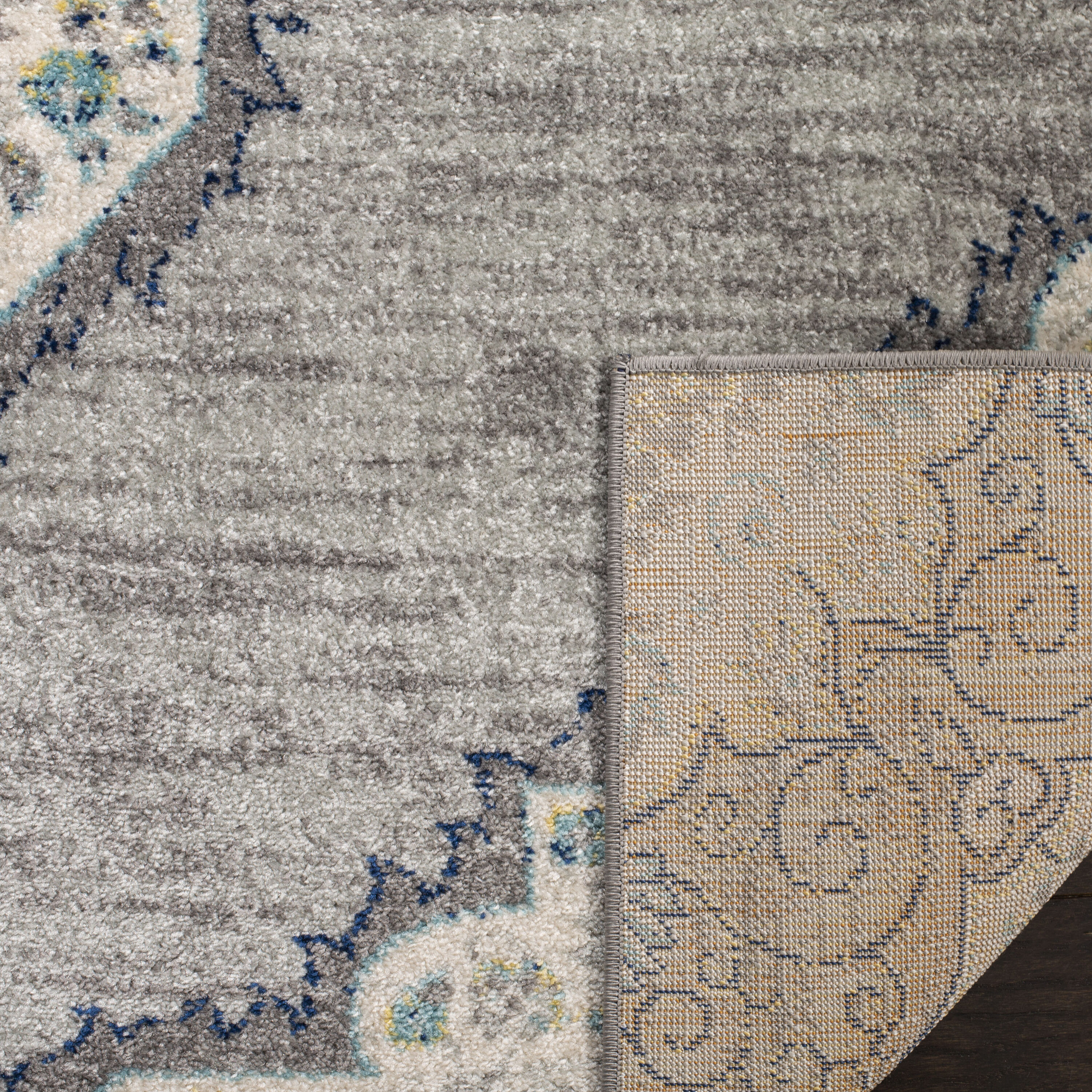 Safavieh MAD153F-5 rugs - View #3
