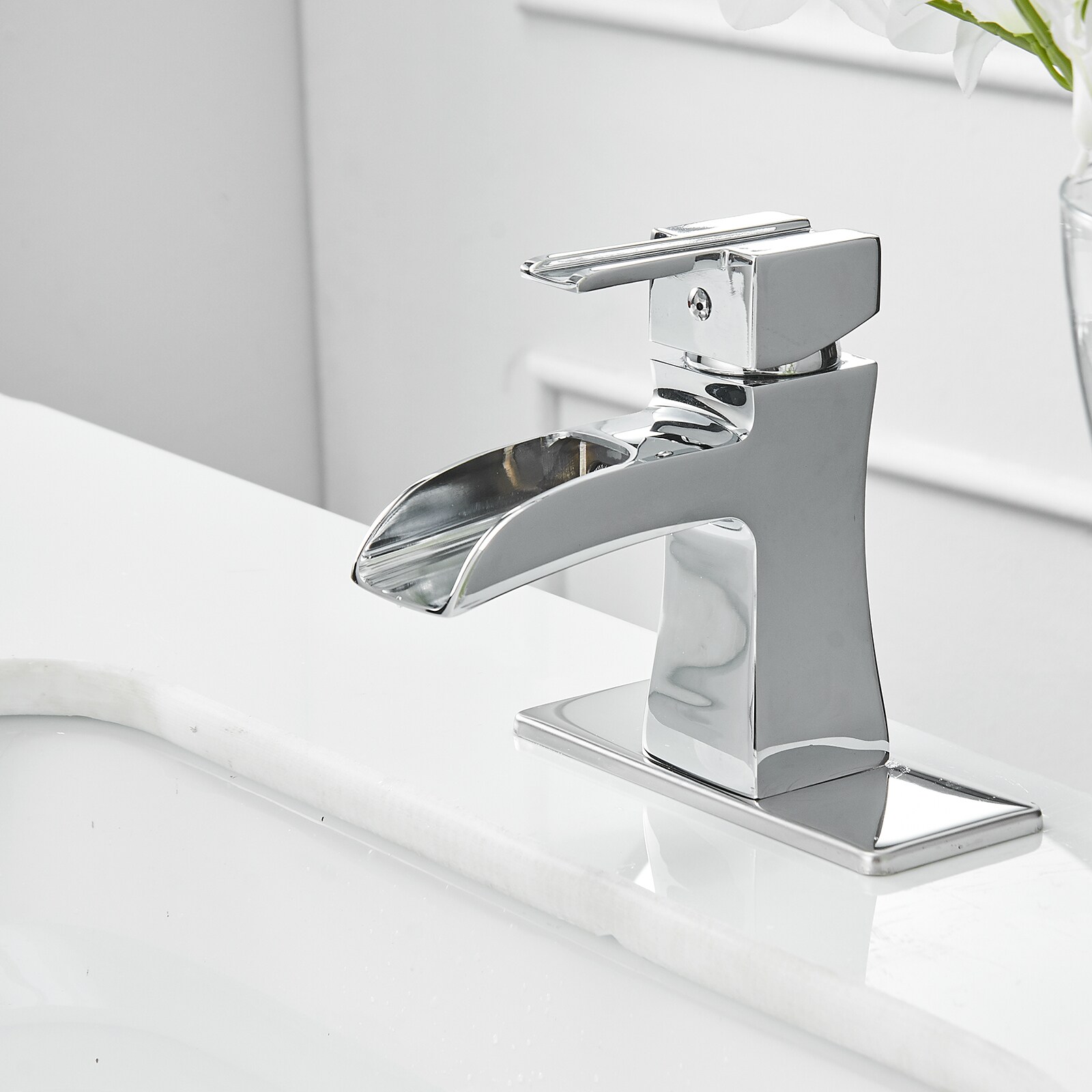 Polished Chrome Single Handle Waterfall Bathroom Faucet
