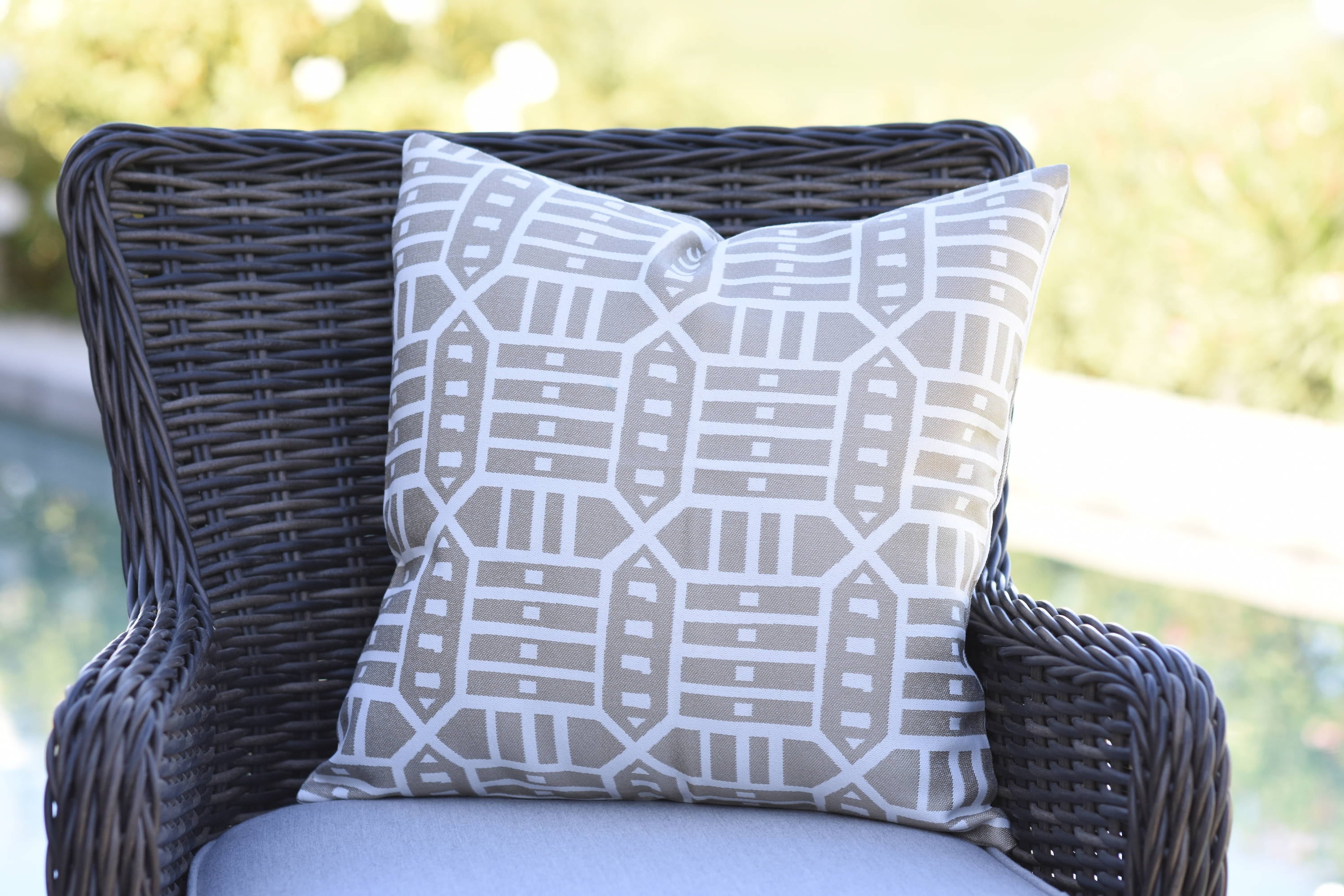 Astella TP18-FA52 Outdoor-Accent-Pillows - View #4