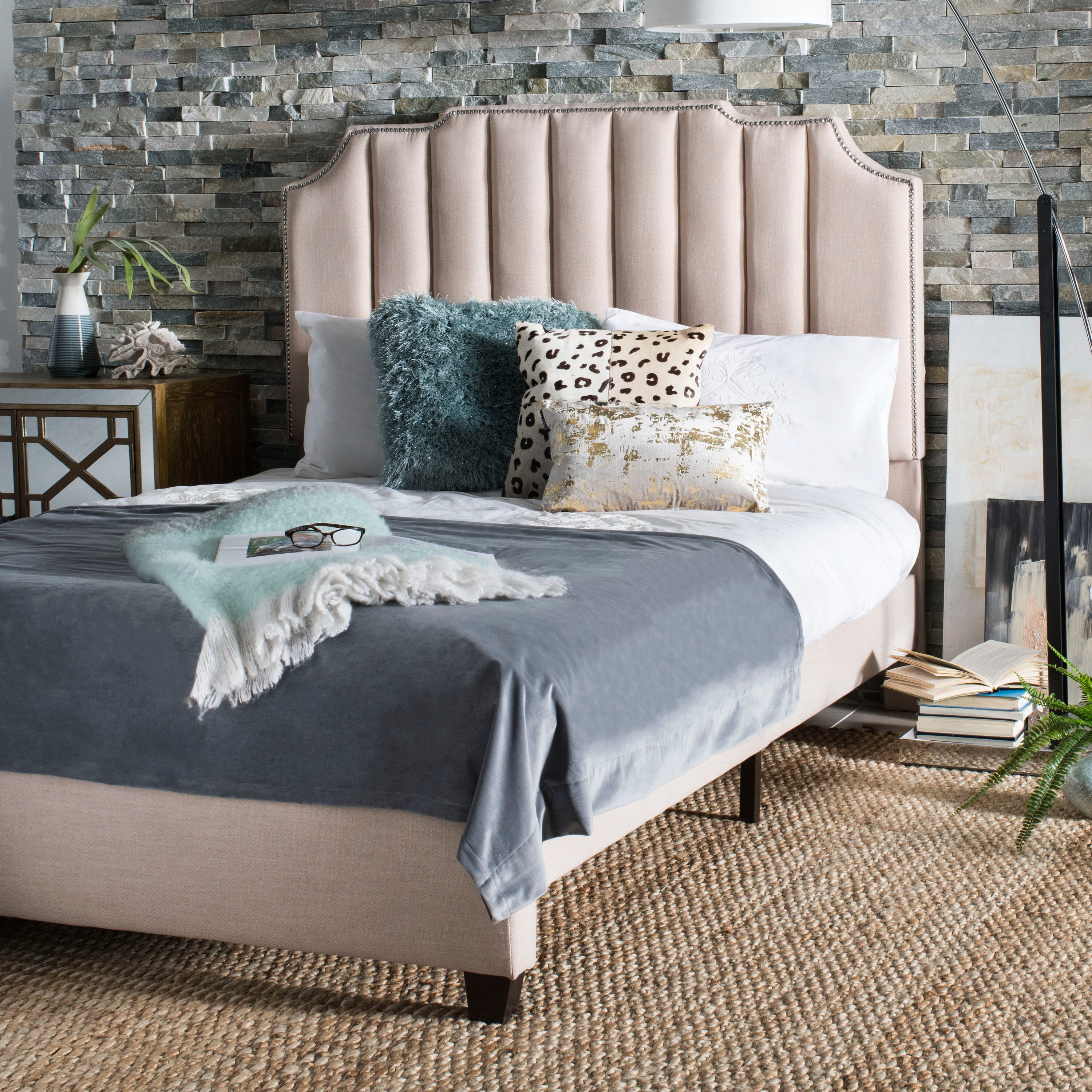 Safavieh BED6300B-Q beds - View #2