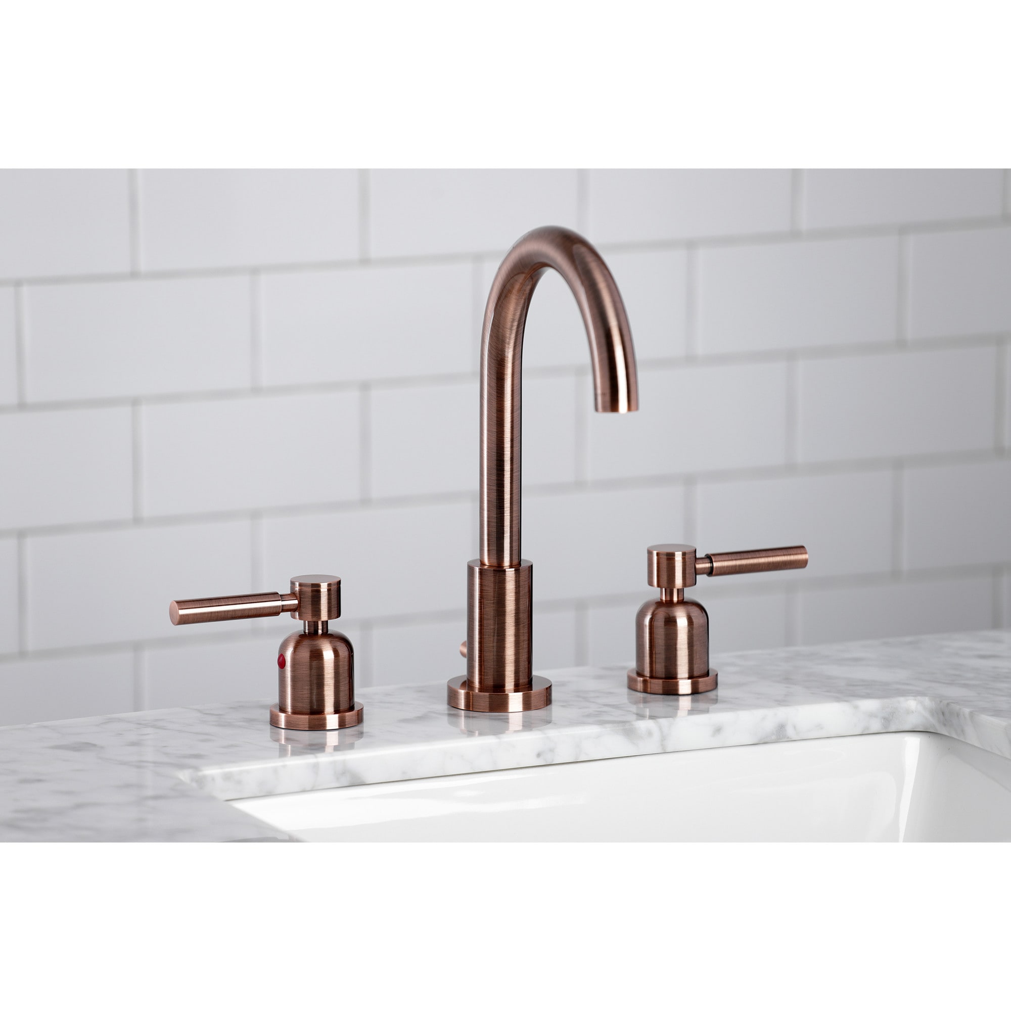 Kingston Brass WLFSC892DLAC Concord Antique copper Widespread 2-handle High-arc Residential Handle Bathroom Sink Faucet with Drain