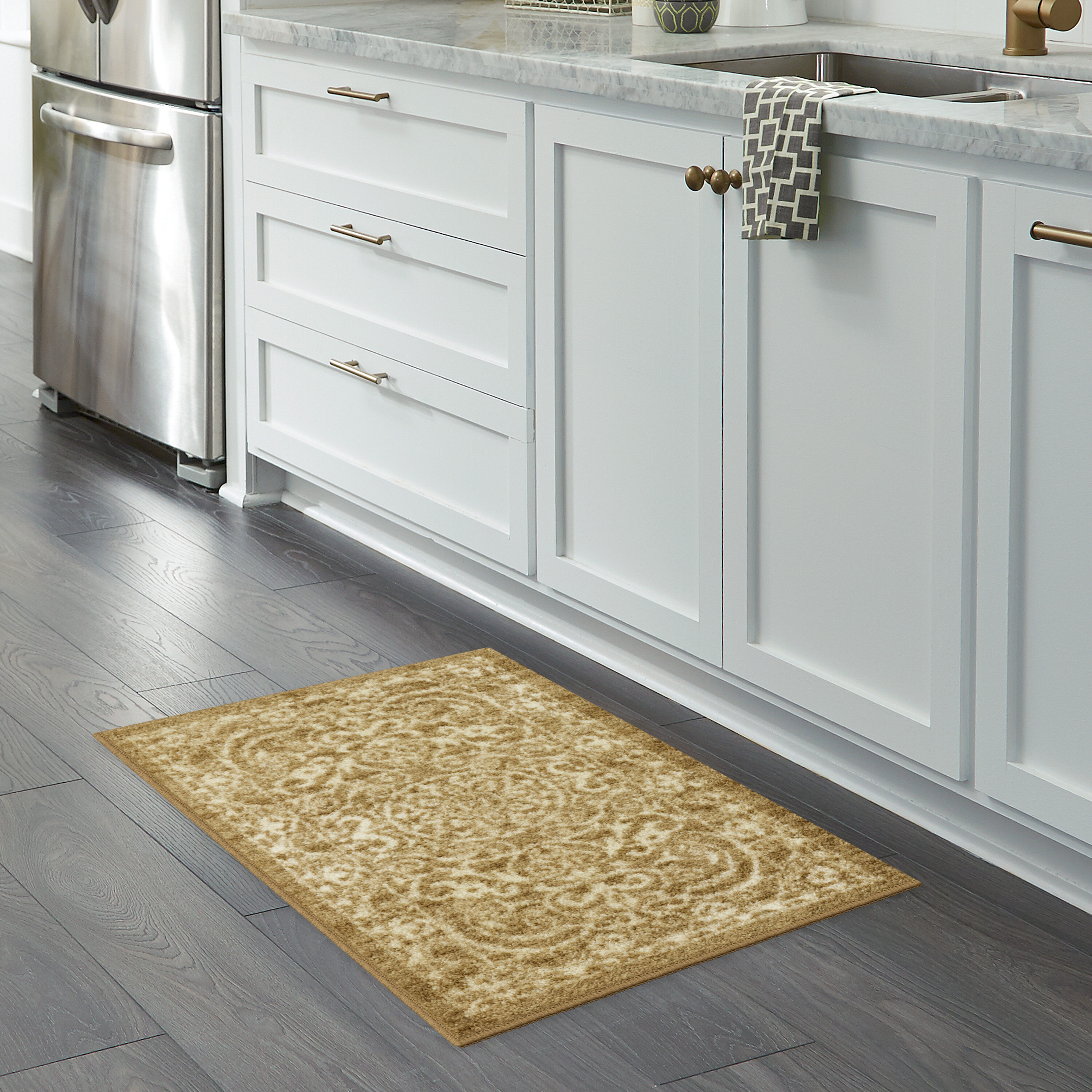 Maples Rugs B4055301 2 x 3 (ft) Tufted Polyester Khaki Rectangular Indoor Medallion Persian Machine washable Throw rug