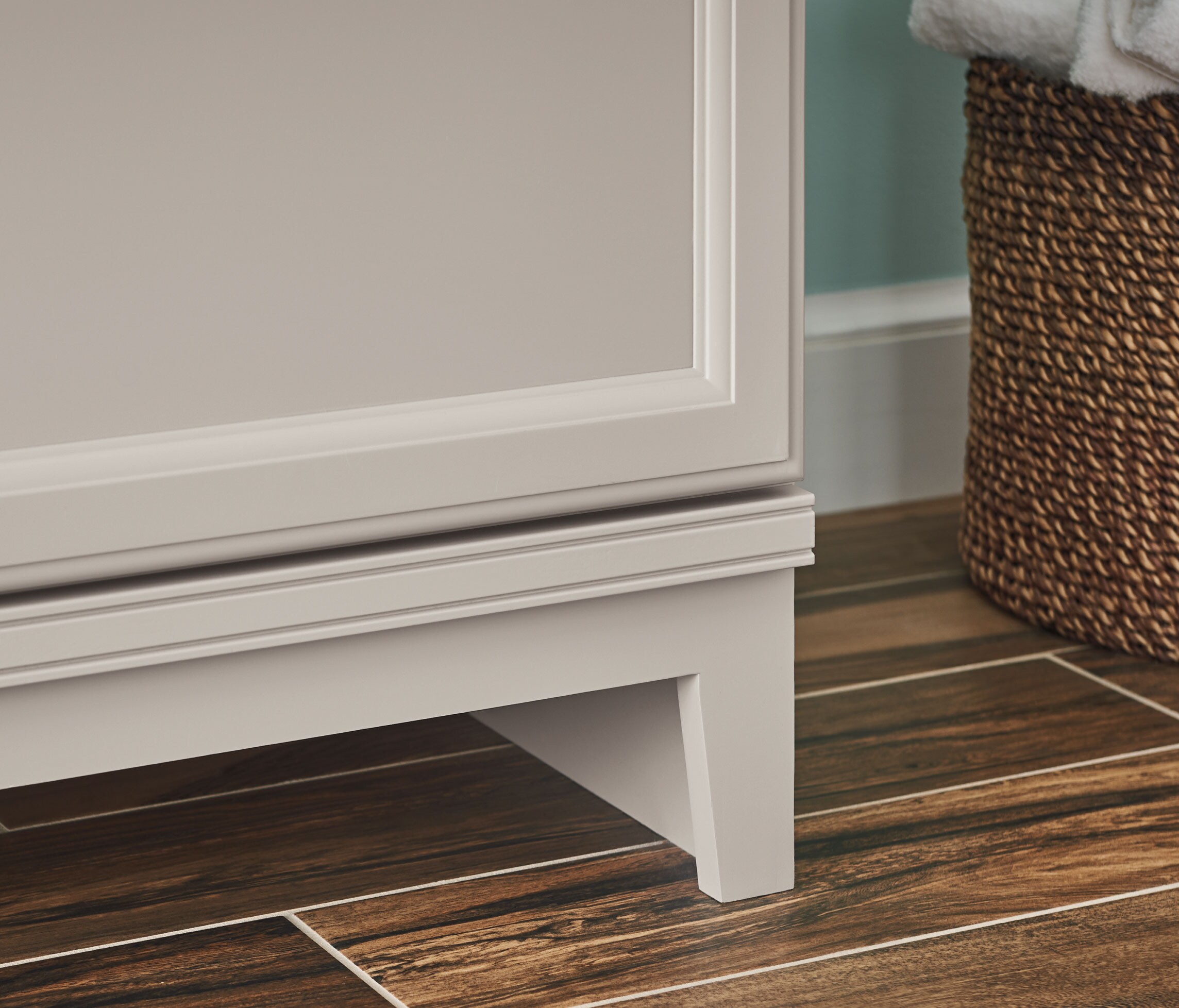 Diamond NOW R17 VSDB48 vanities - View #11