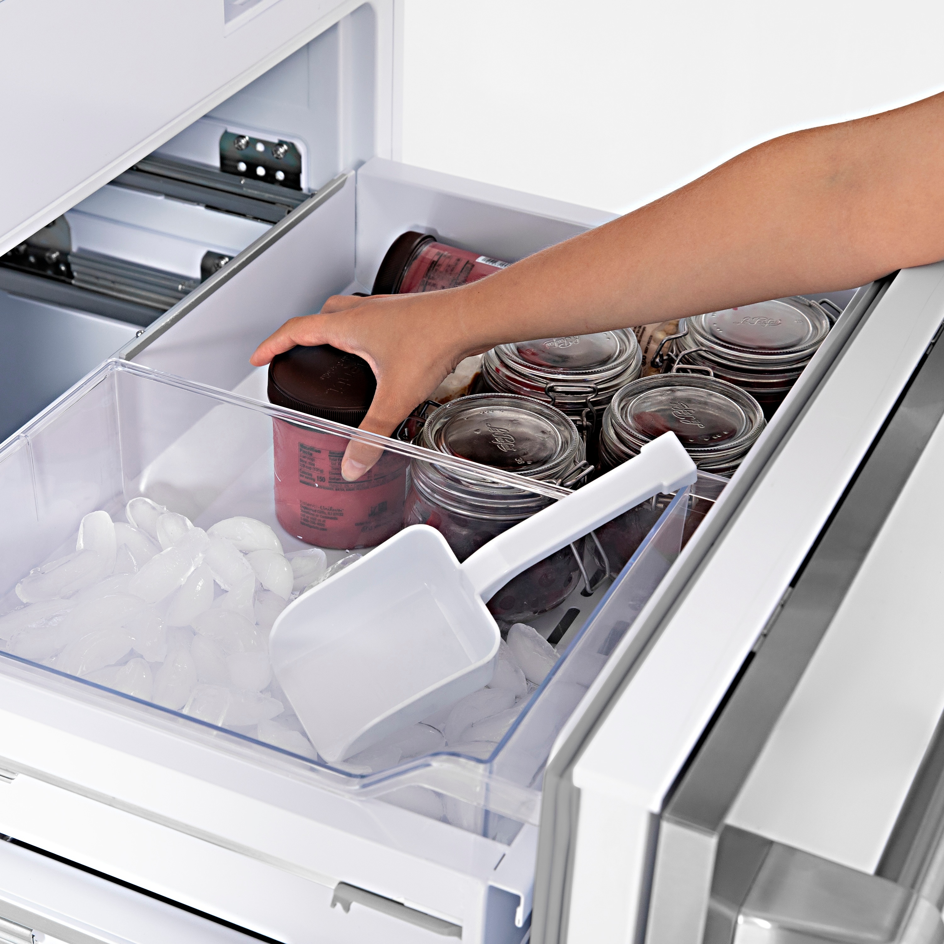 ZLINE KITCHEN & BATH RBIVZ-60-G French-Door-Refrigerators - View #13