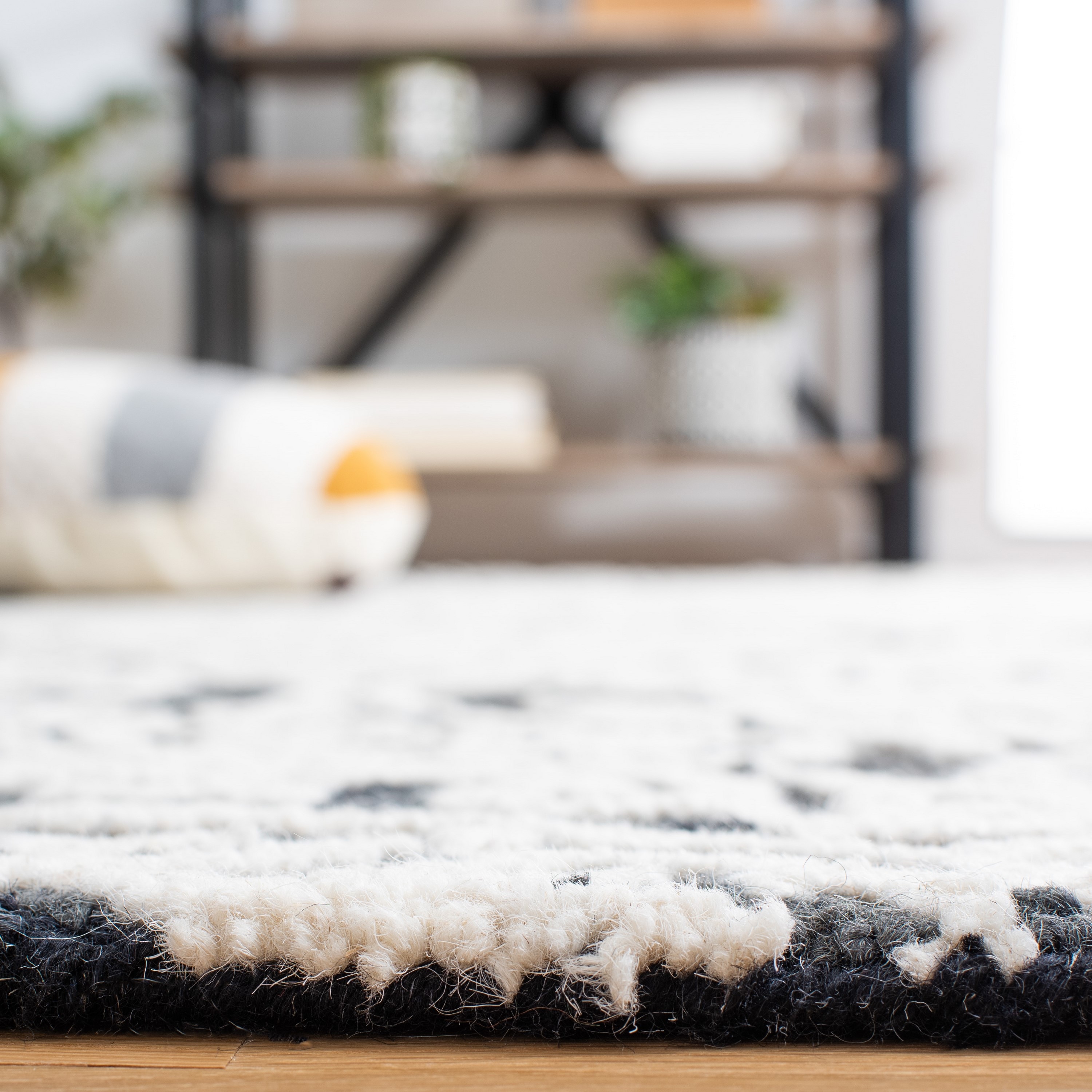 Safavieh BLM112Z-8 rugs - View #4