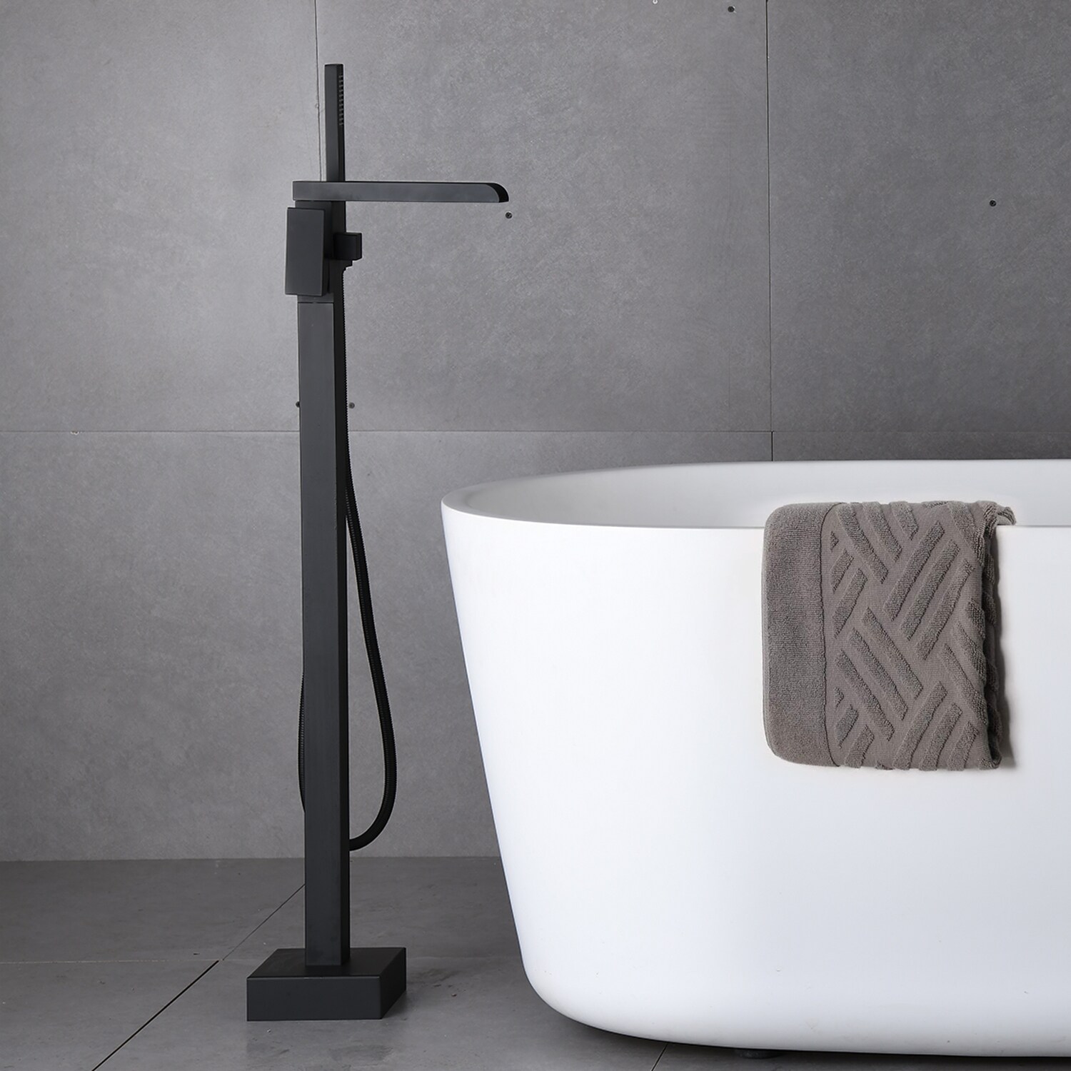 Matte Black Stainless Steel Freestanding Bathtub Faucet with Lever Handle