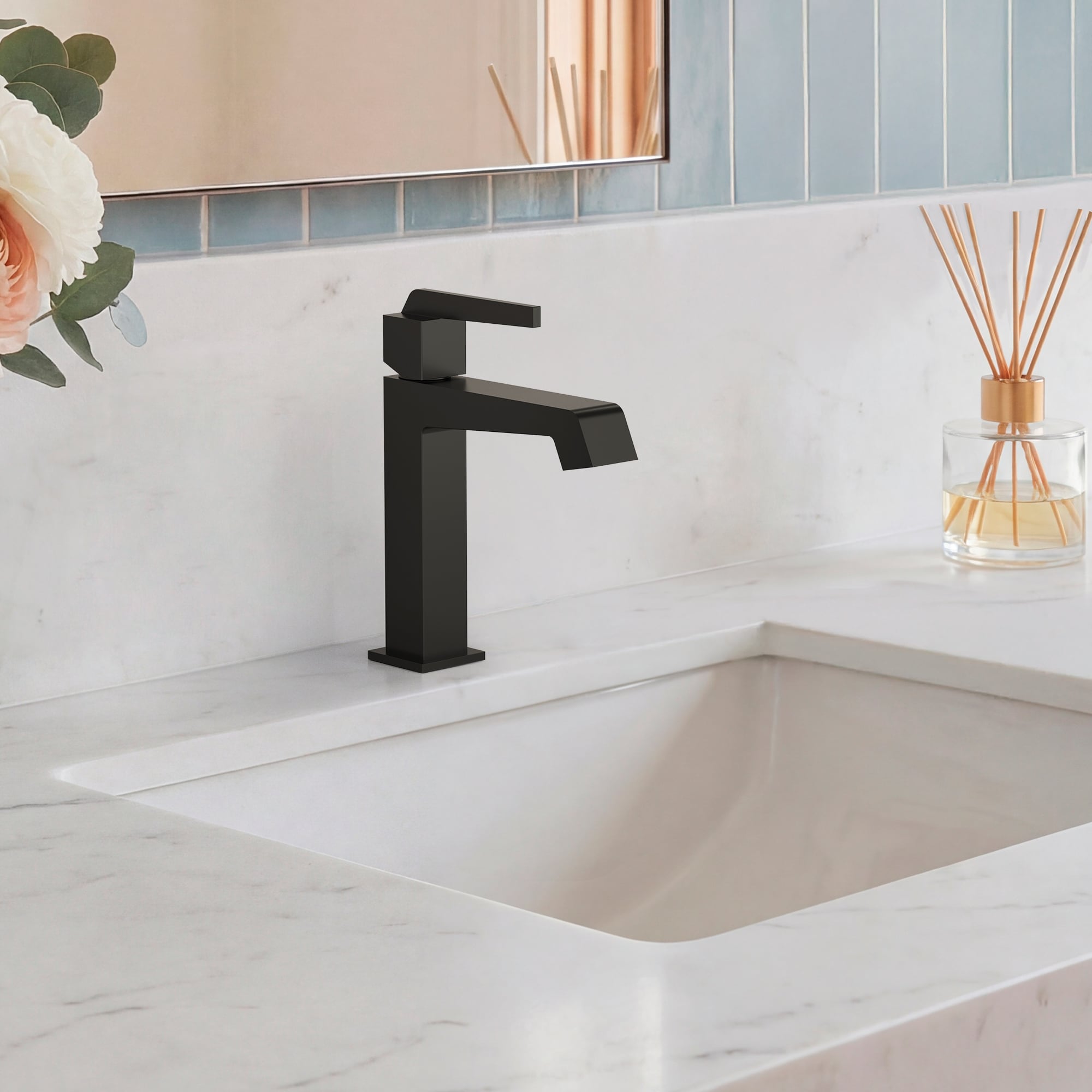 EVERSTEIN Geometric Single Hole Bathroom Sink Faucet Low-Profile Single Handle One-Piece Solid Brass PVD Finish Bathroom Faucet with Pop-Up Drain and Supply Lines in Matte Black 1.2GPM