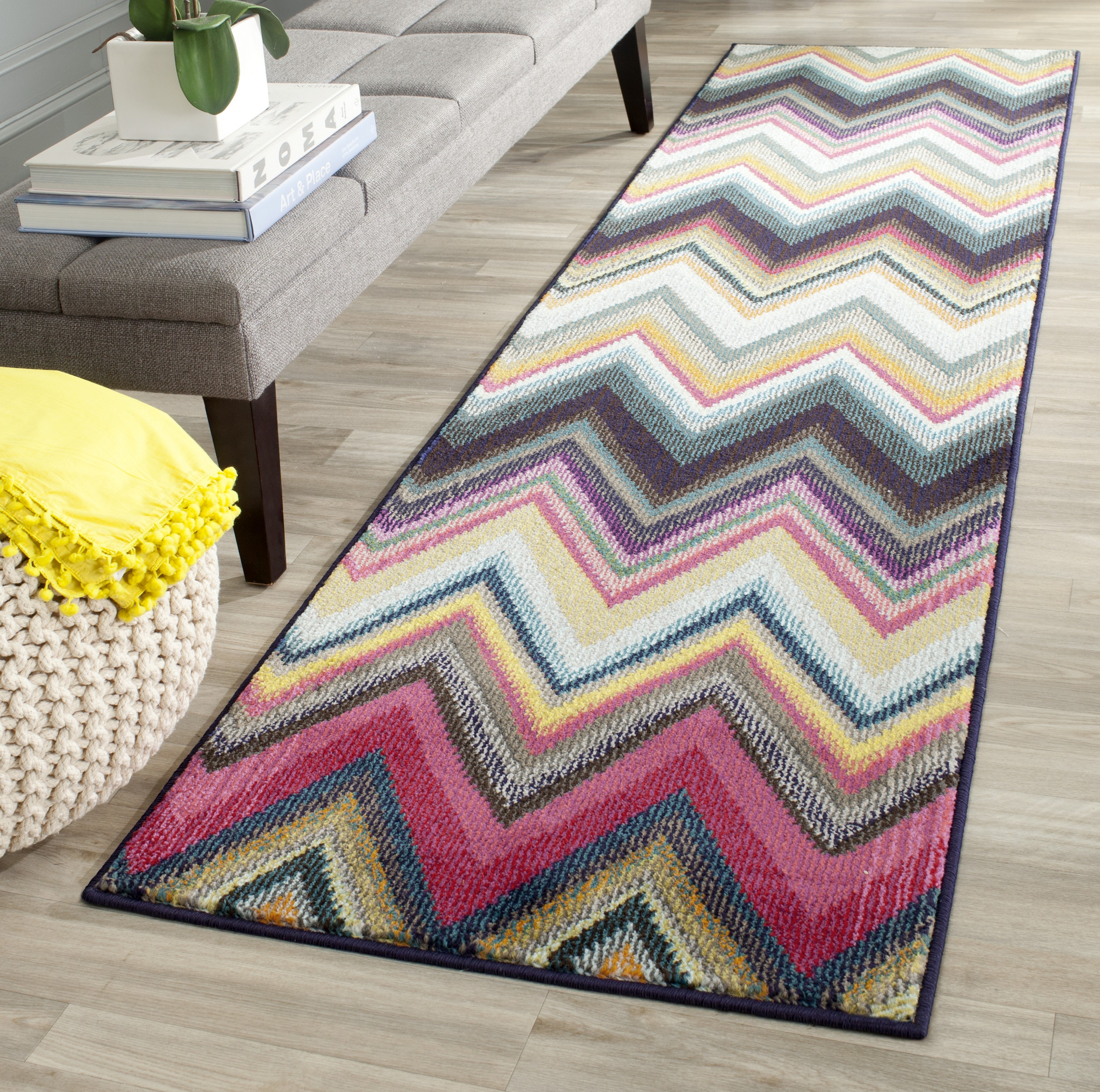 Safavieh MNC234F-26 Monaco Statica 2 x 6 (ft) Loomed Polypropylene Multi Rectangular Indoor Chevron Mid-Century Modern Runner rug