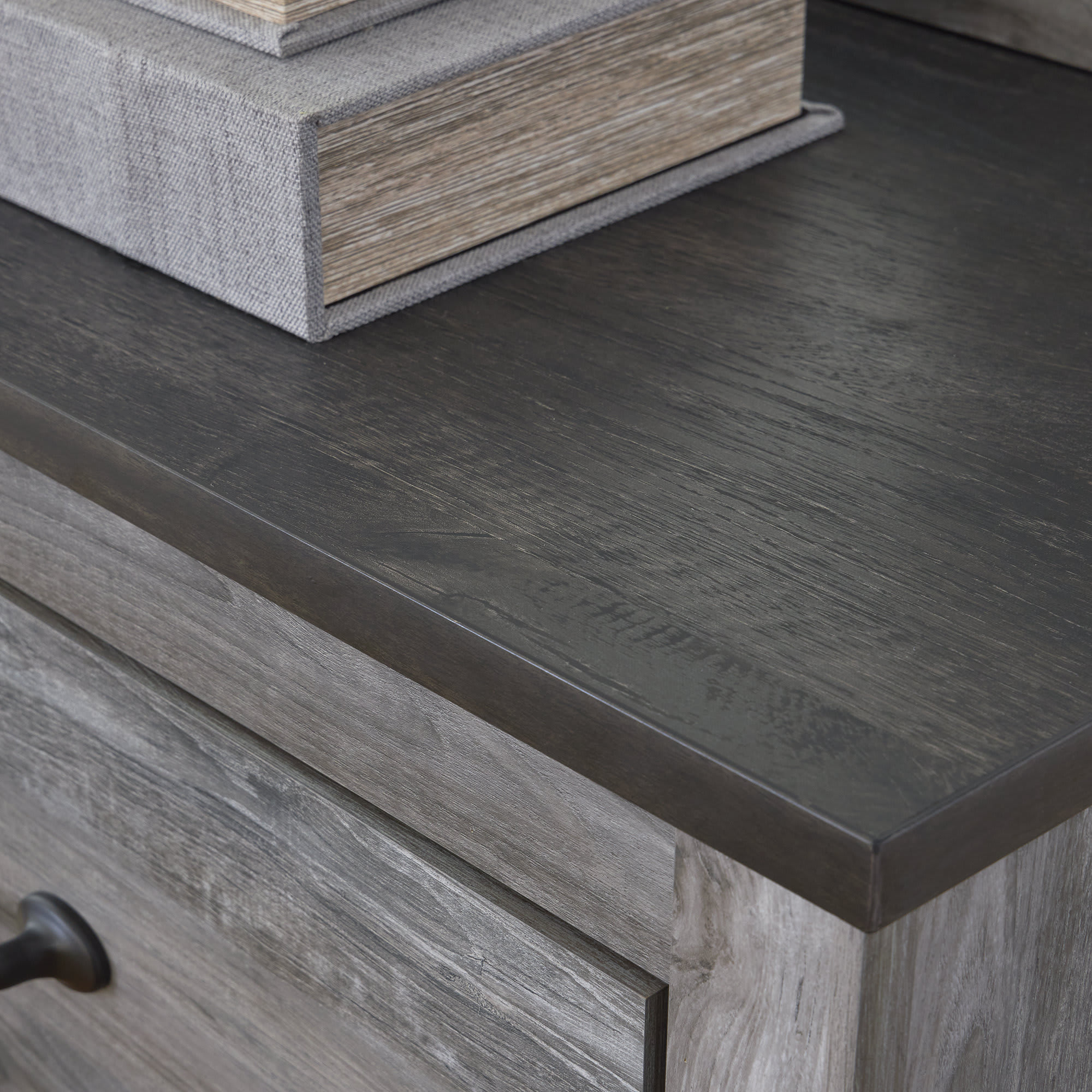 Signature Design by Ashley B1290-92 nightstands - View #6