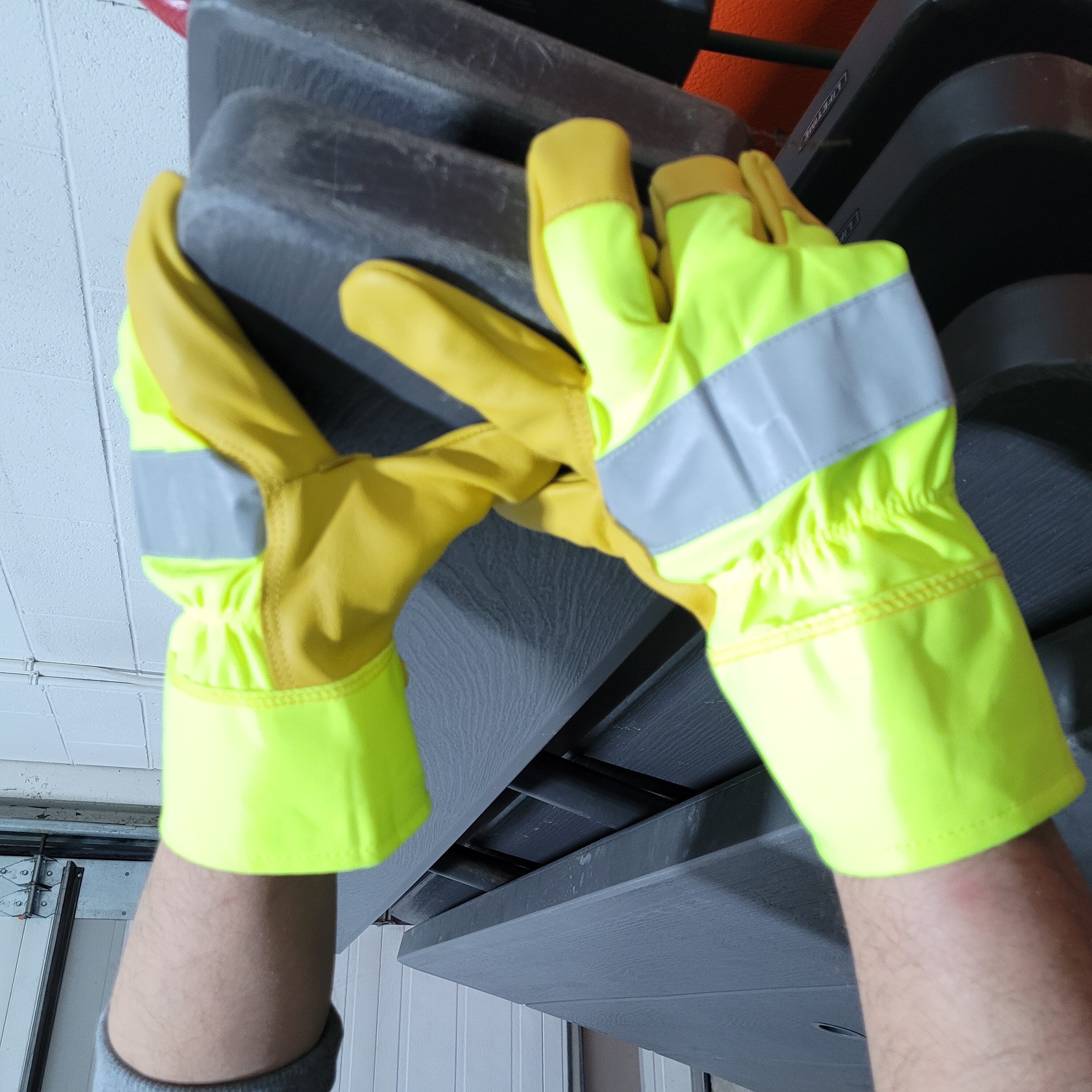 HandCrew USHG-2065L Work-Gloves - View #3