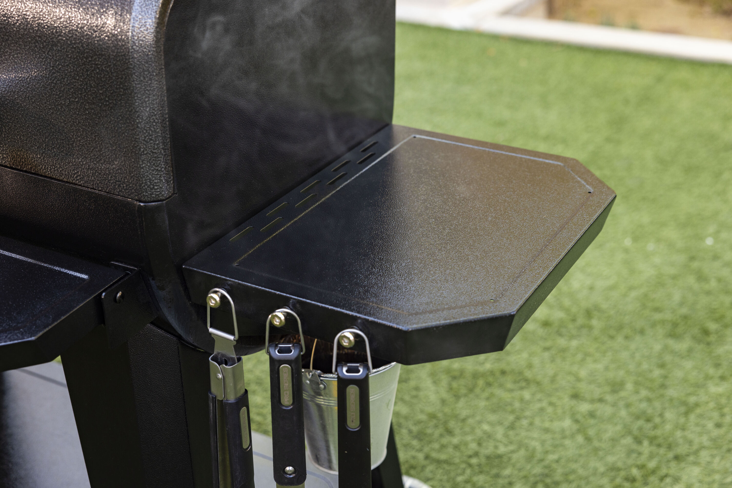 Pit Boss Pro Series 1600 1598-Sq In Black Pellet Grill With Smart ...