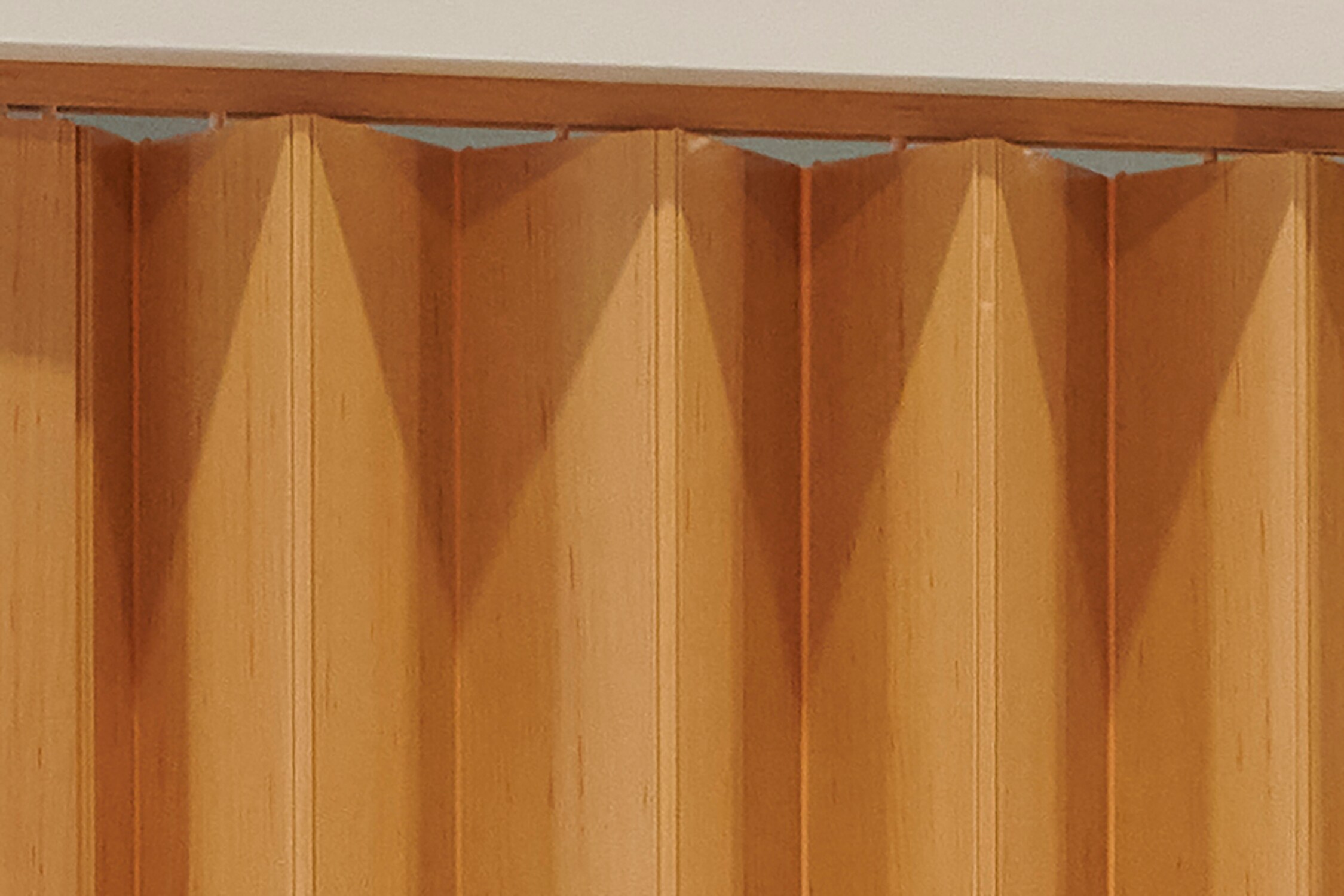 Spectrum HSECHO3280LW Accordion-Doors - View #4