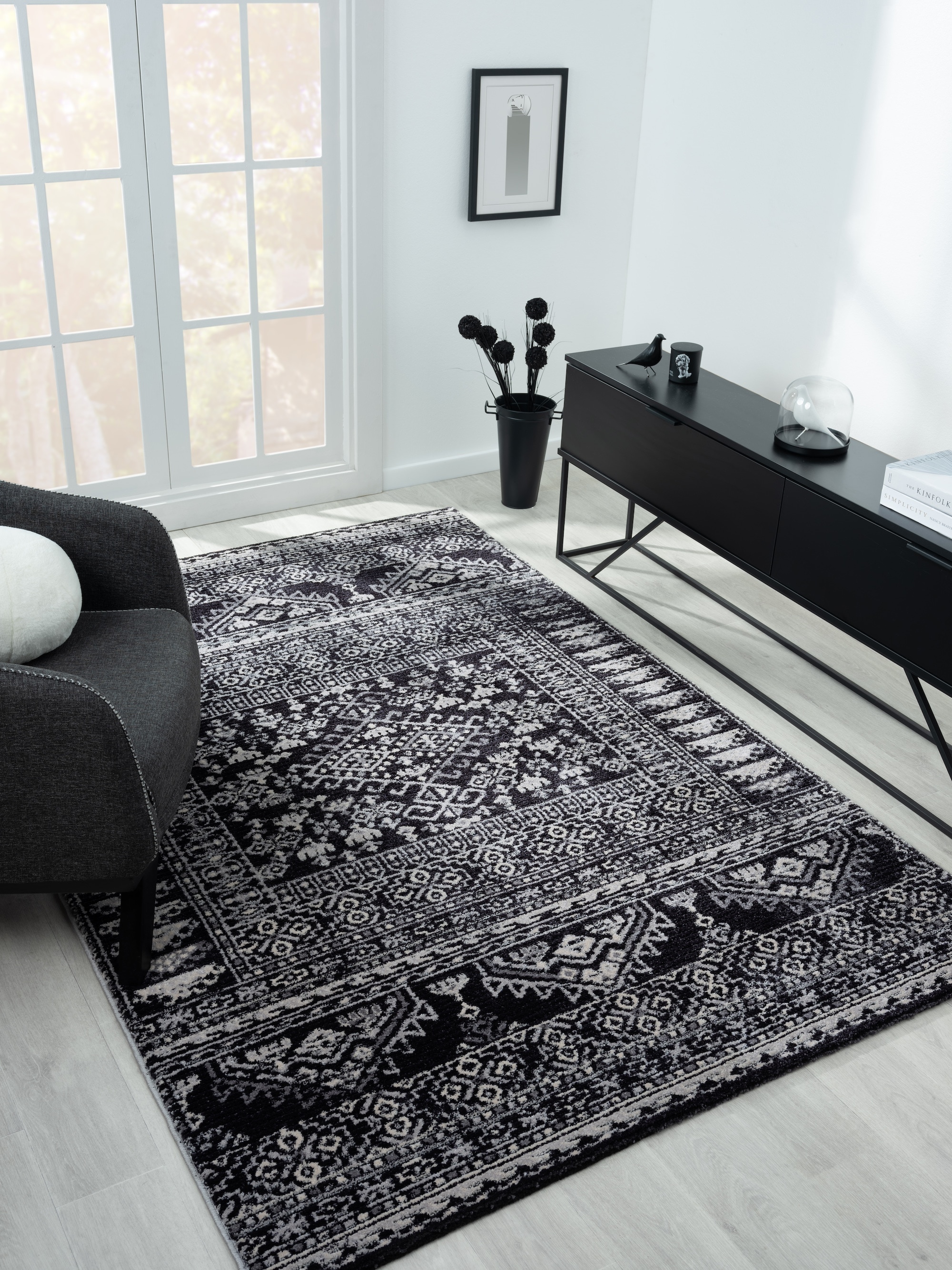 MDA Rugs BG0458 Bergamo 5 x 8 (ft) Loomed Polyester Black/Gray Rectangular Indoor Tribal Area rug