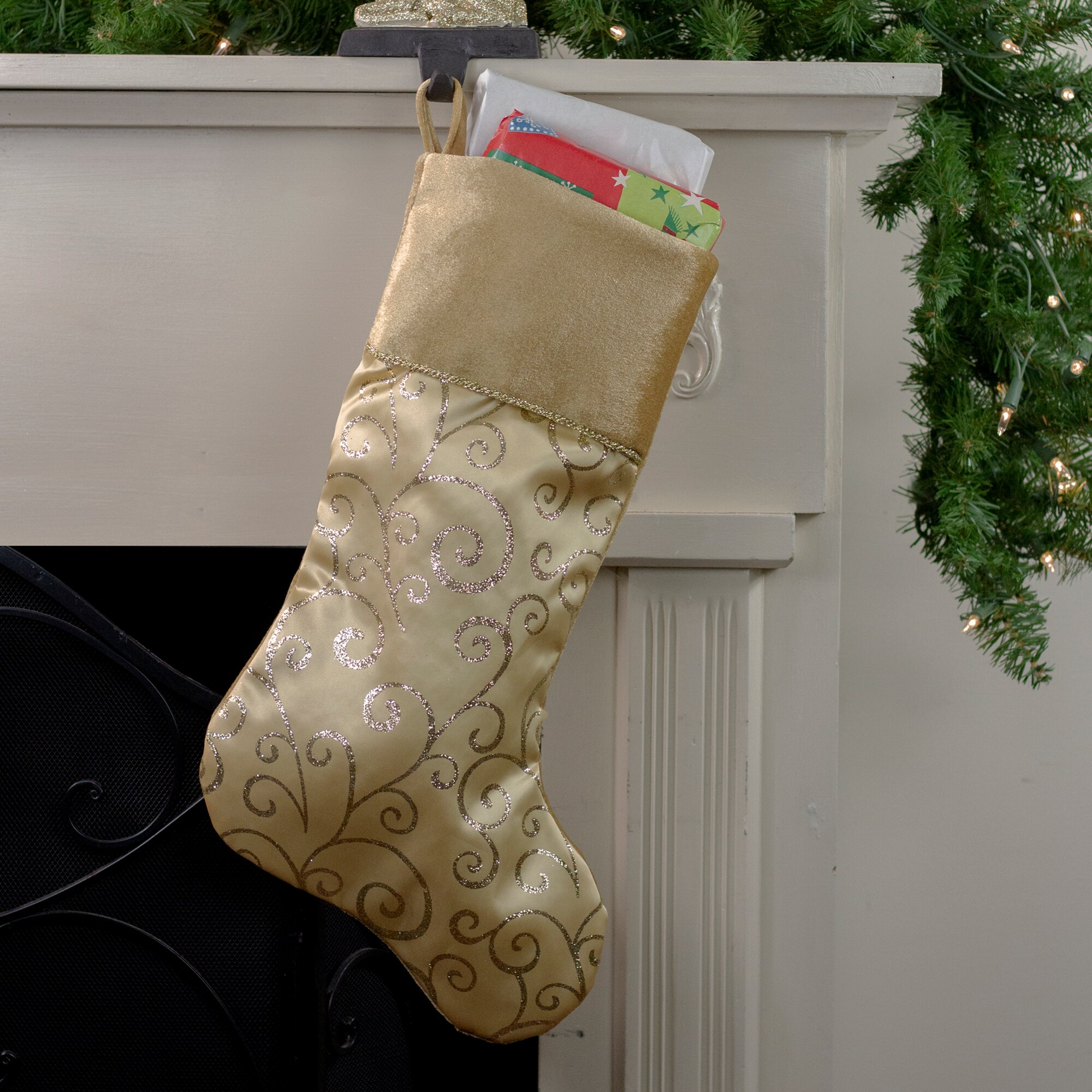 Northlight 31450626 Tree-Stockings - View #2