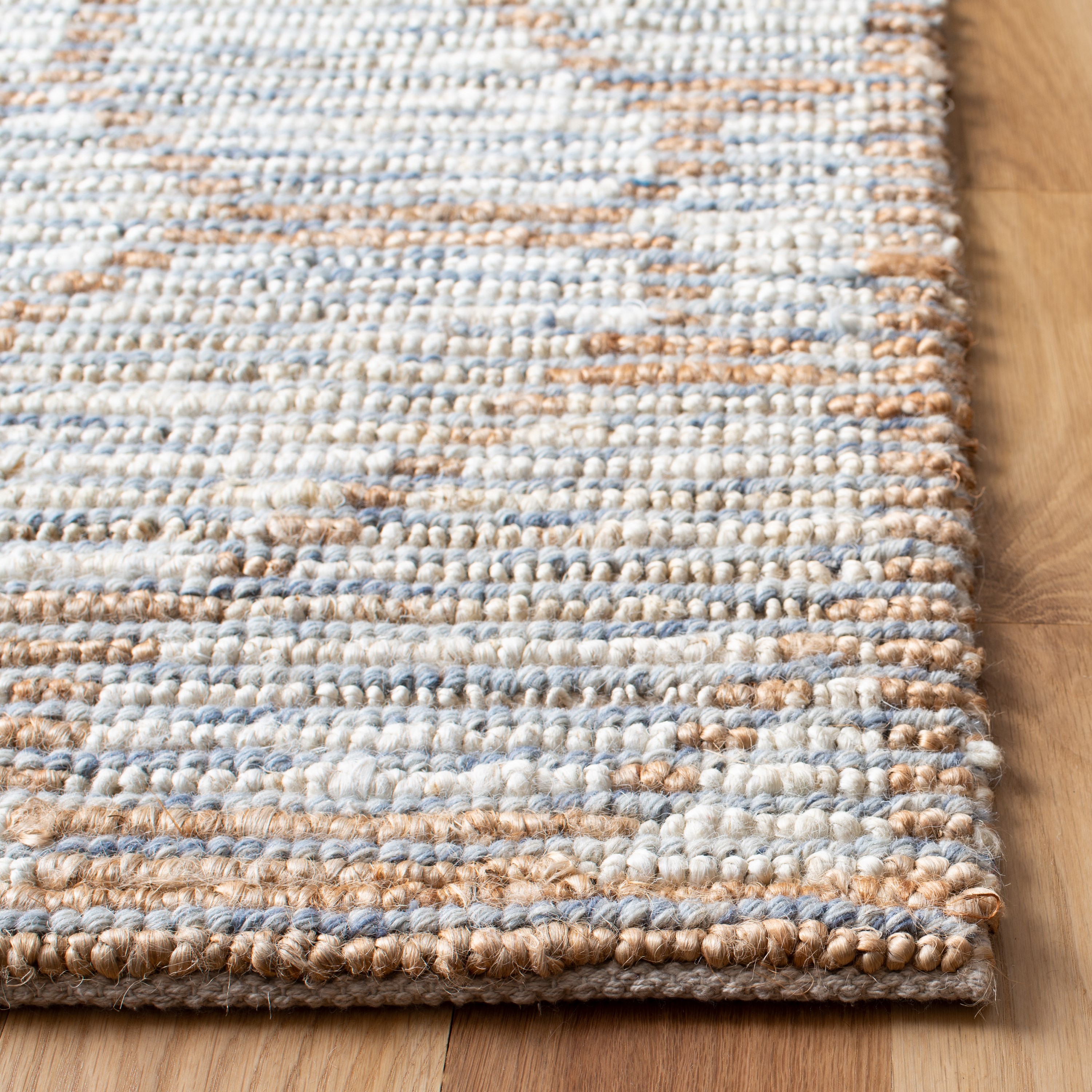 Safavieh NF218B-27 rugs - View #3