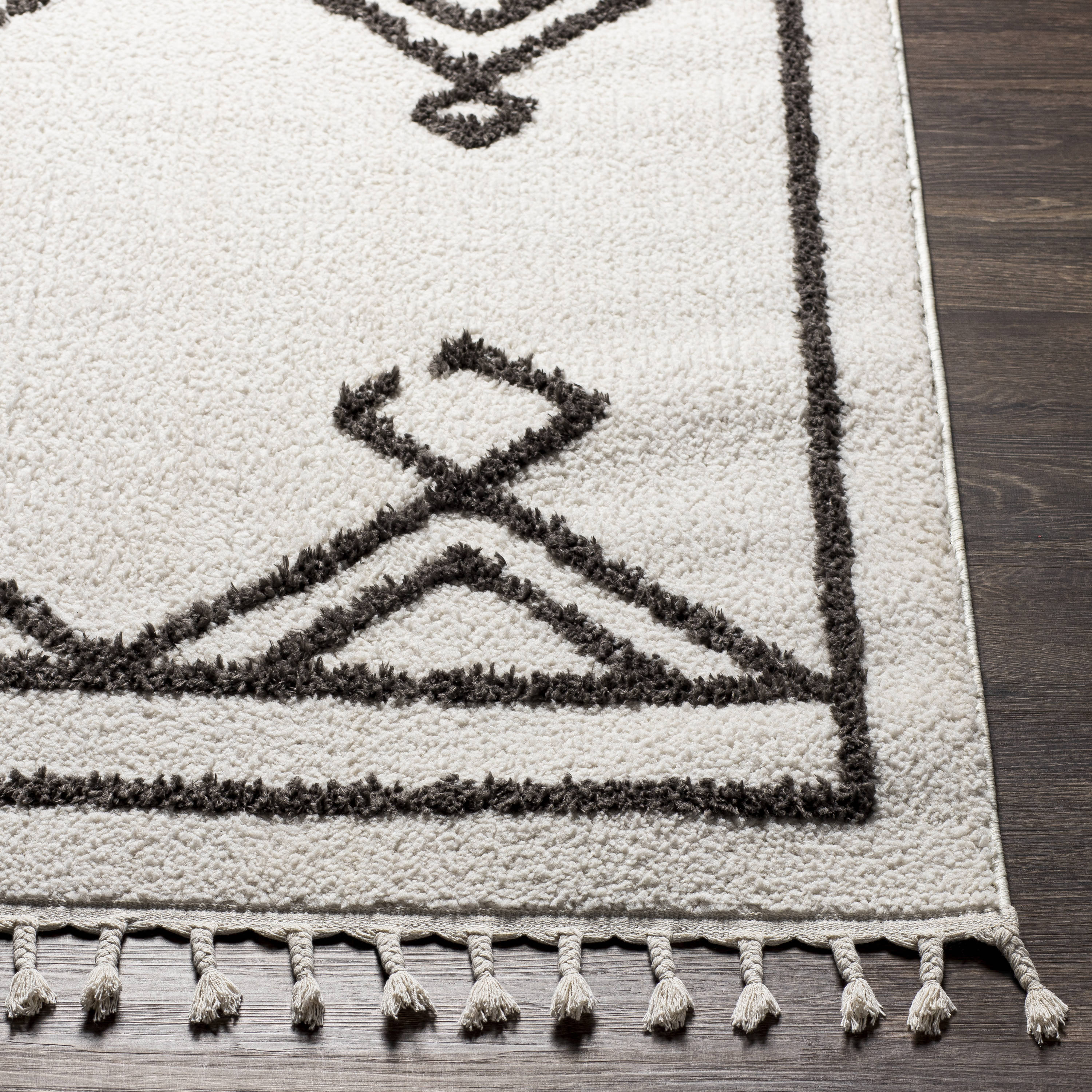 Artistic Weavers AHB2306-71010 rugs - View #3