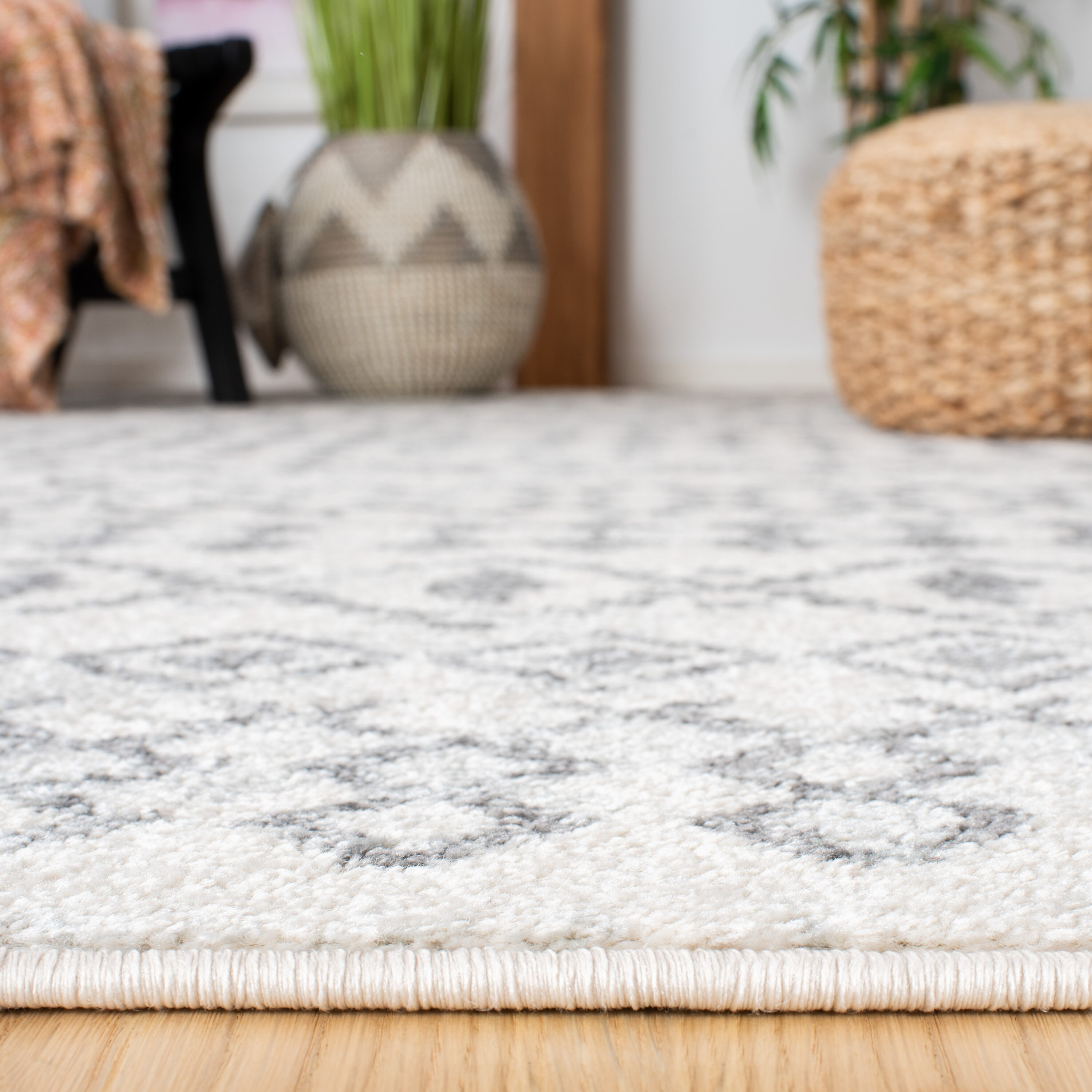 Safavieh MRE420A-7SQ rugs - View #4