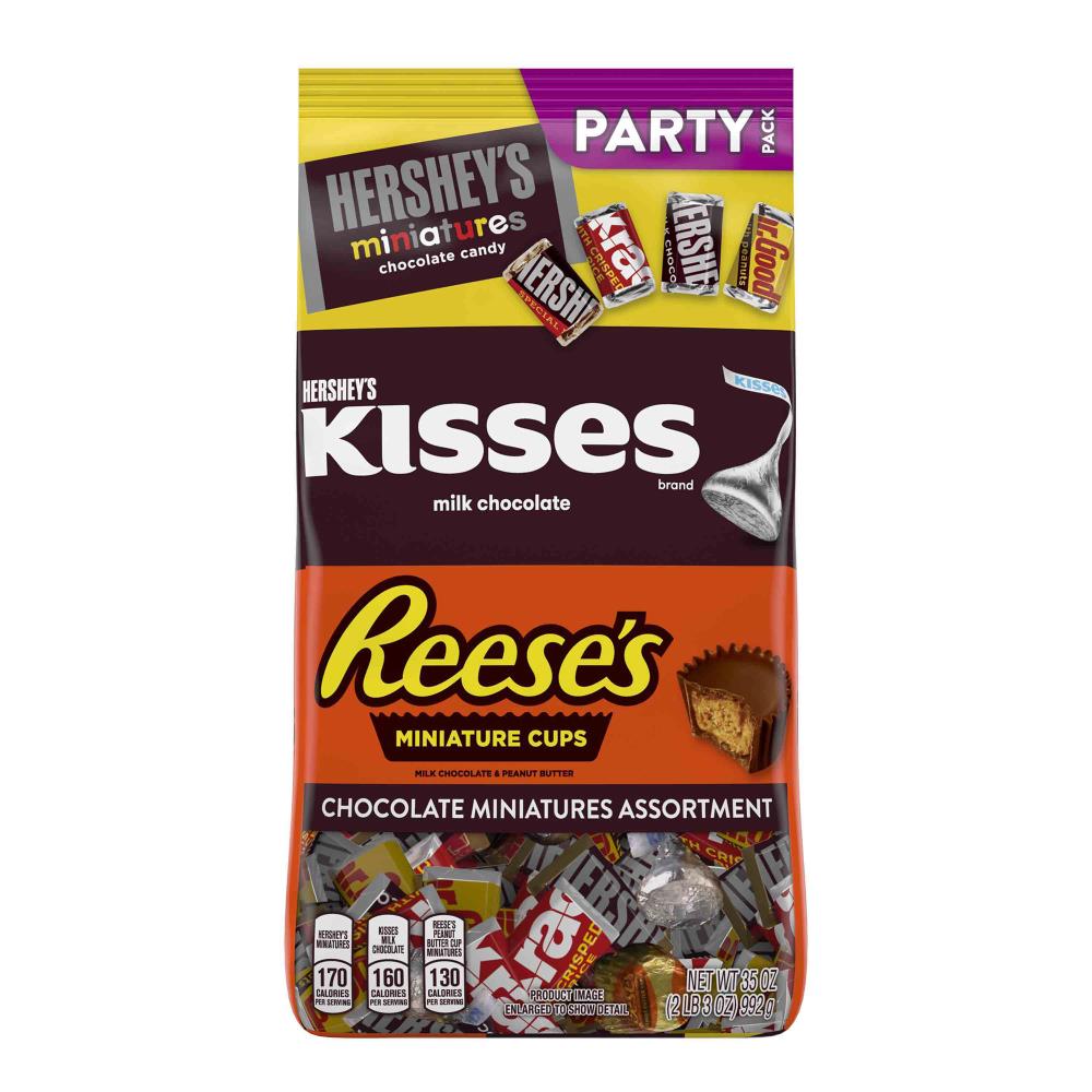 Hershey's 35-oz Candy-Bar in the Snacks & Candy department at