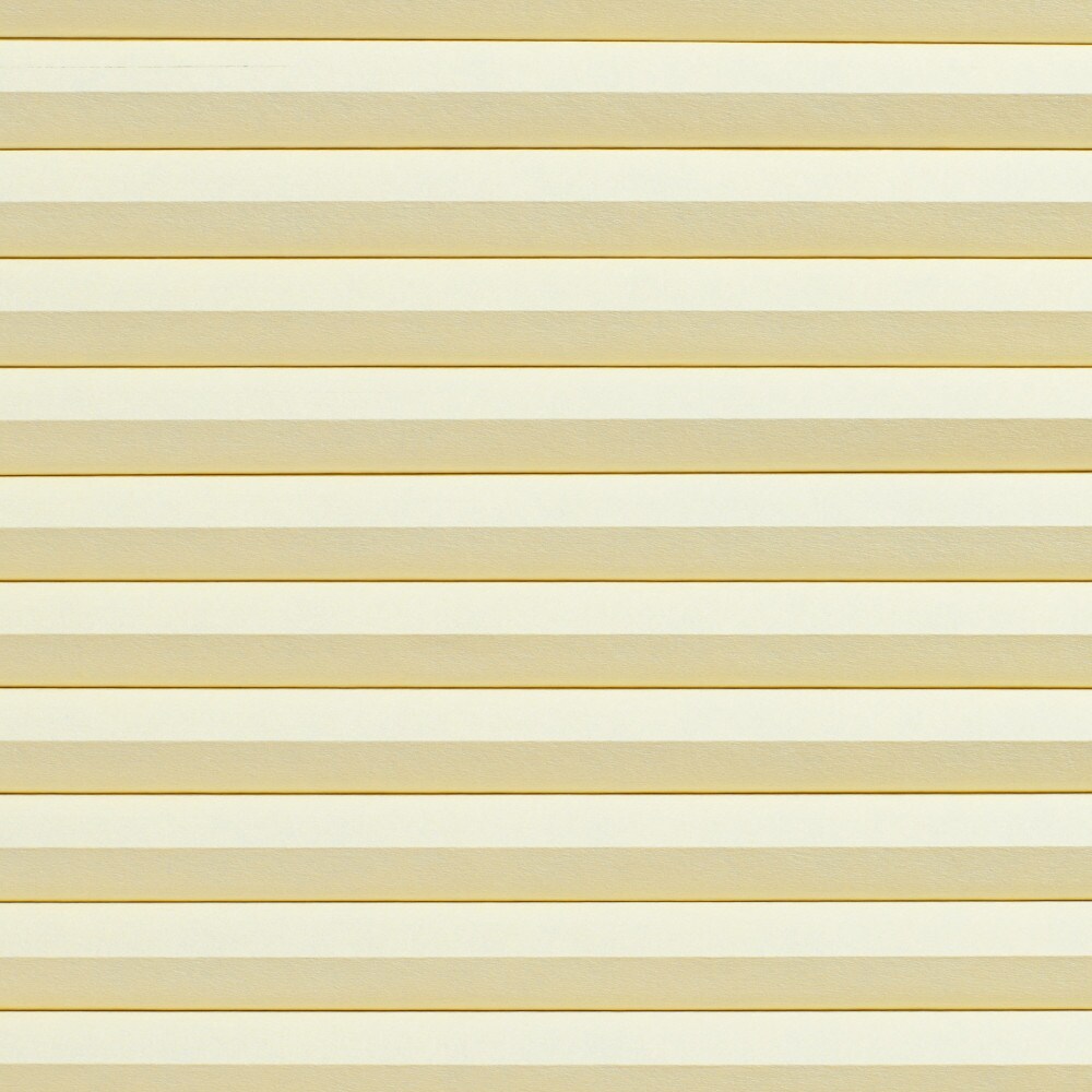 Bali 06B-5224 Spellbound Whipped Cream Blackout Polyester Single Cellular shade swatch