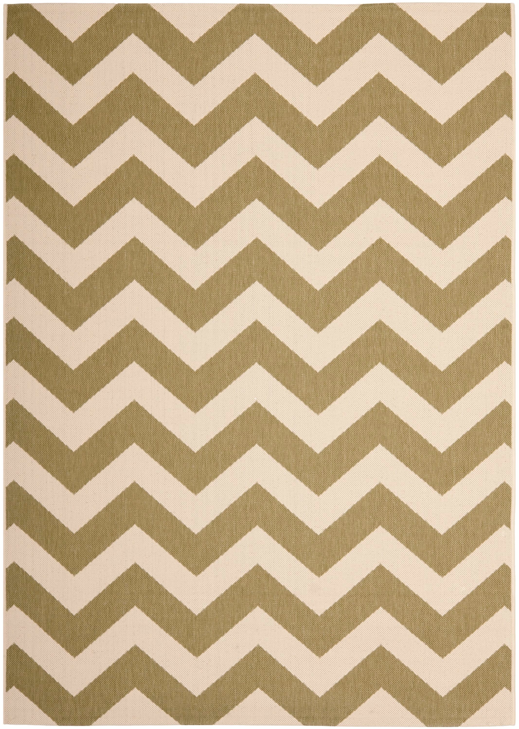 Green and Beige Chevron Indoor/Outdoor Area Rug 5'3" x 7'7"