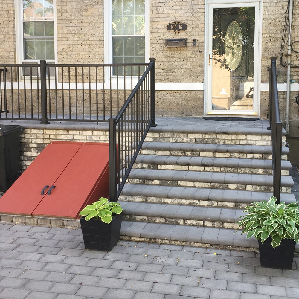 Weatherables CBR-B42-A8S railings - View #3