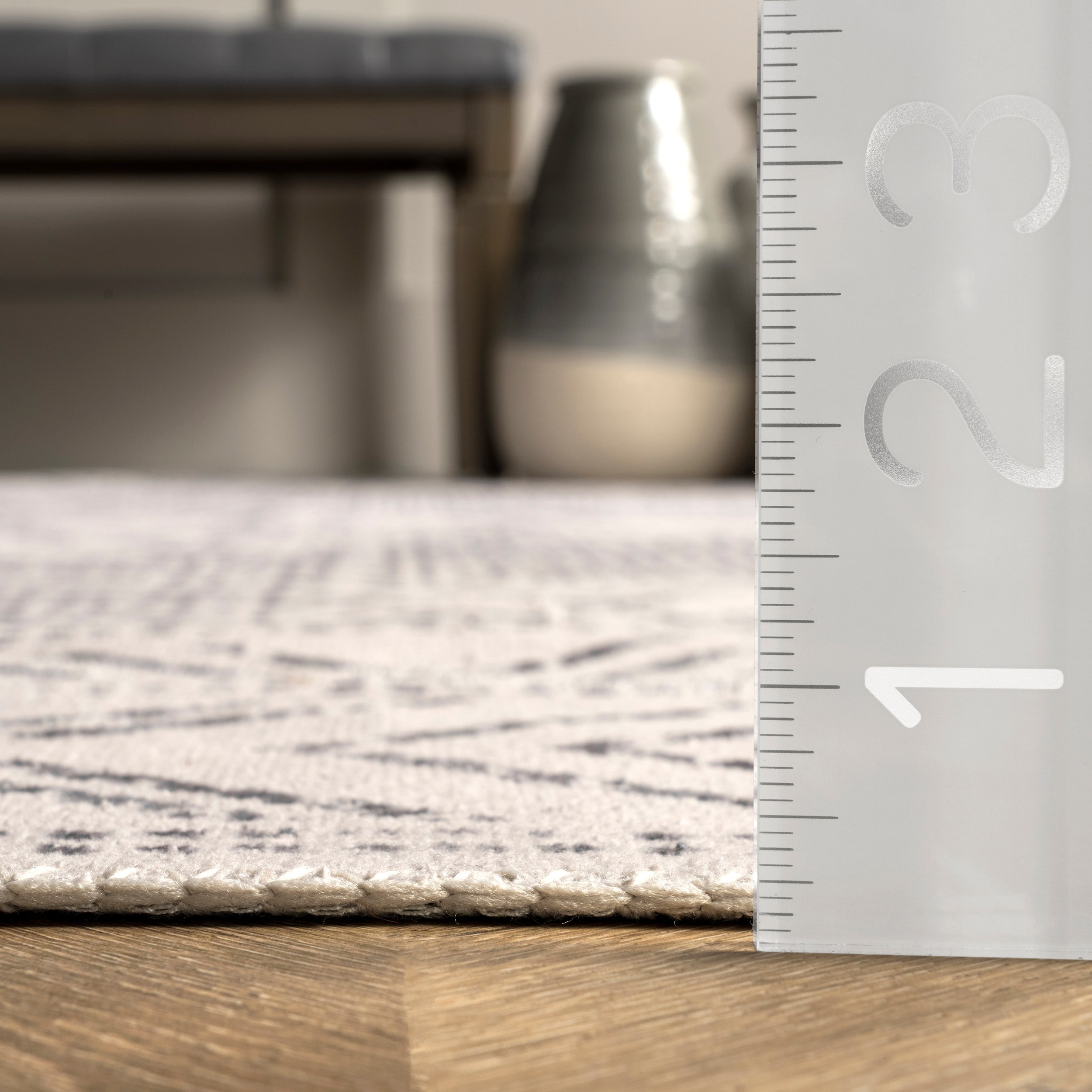 Gray and Ivory Synthetic Medallion 8' x 10' Washable Area Rug