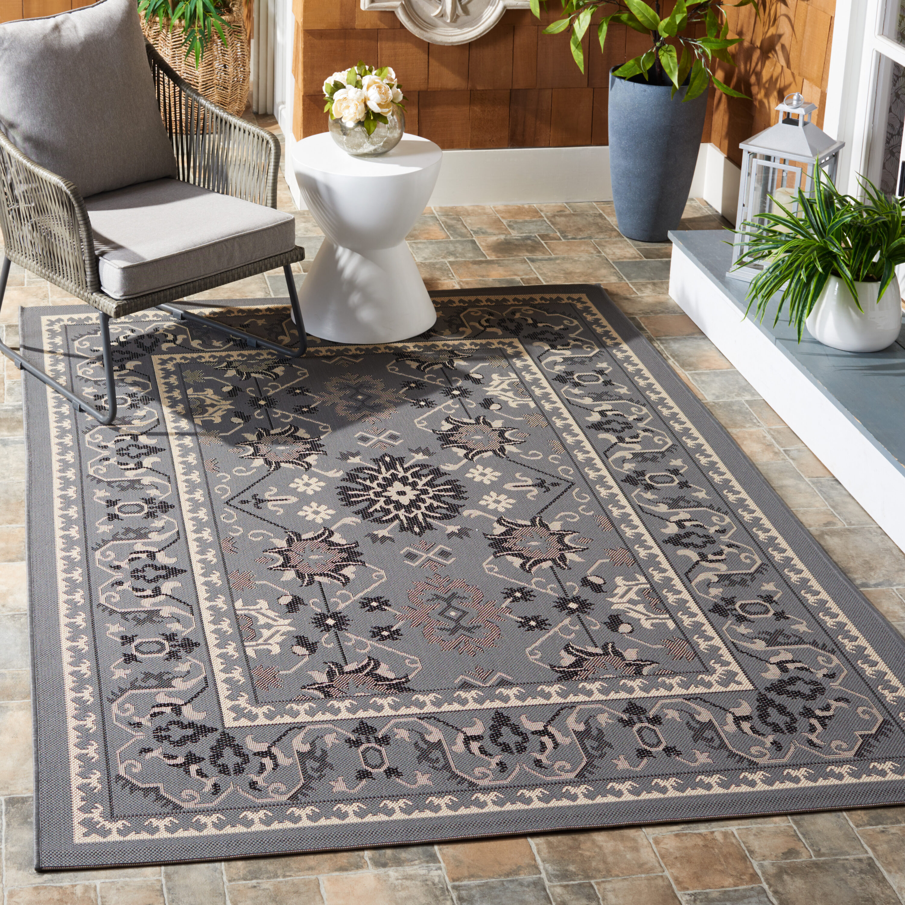 Safavieh CY6727-67-2 Courtyard 2 x 4 (ft) Loomed Synthetic Gray/Cream Rectangular Indoor/Outdoor Floral Area rug