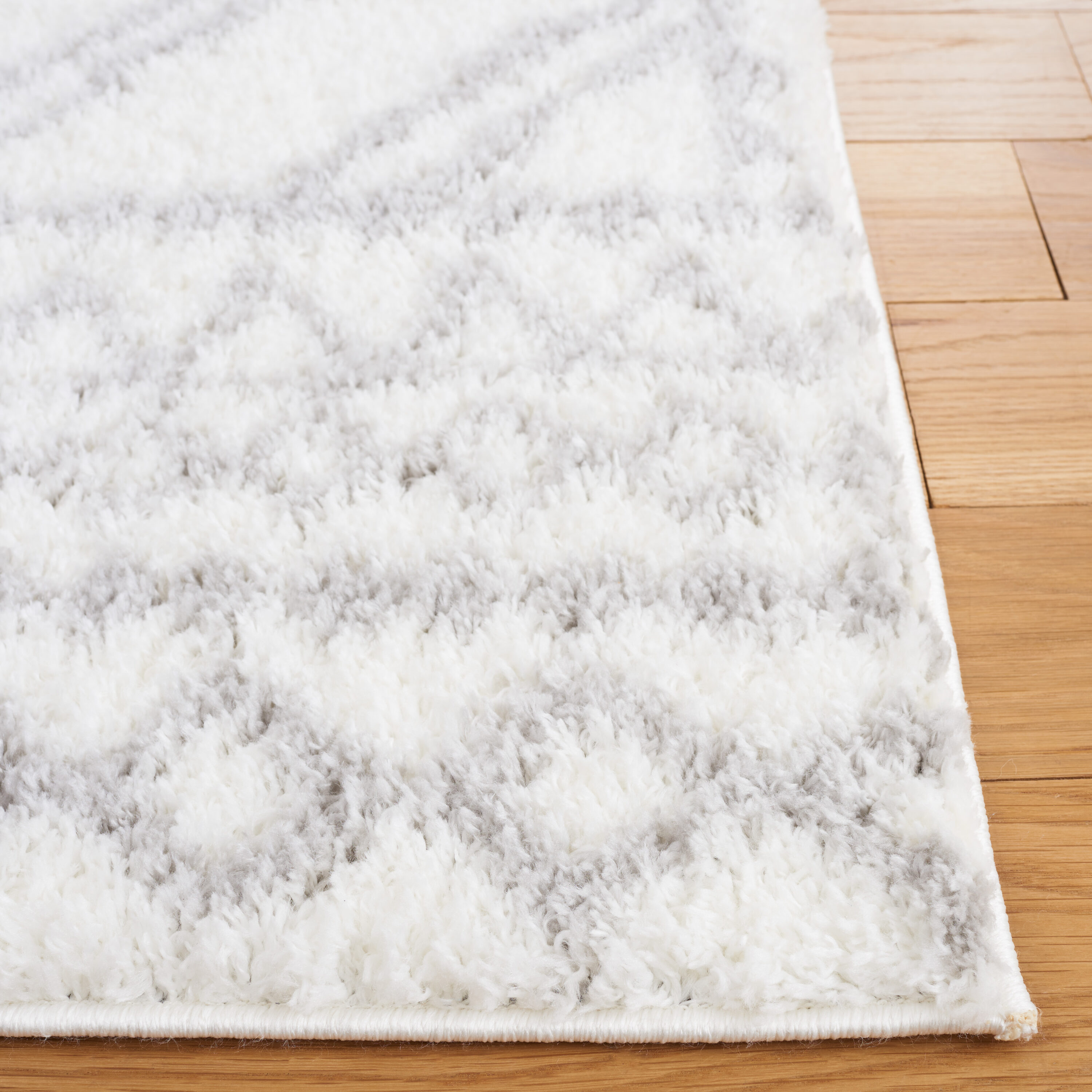Safavieh BER589A-7SQ rugs - View #2