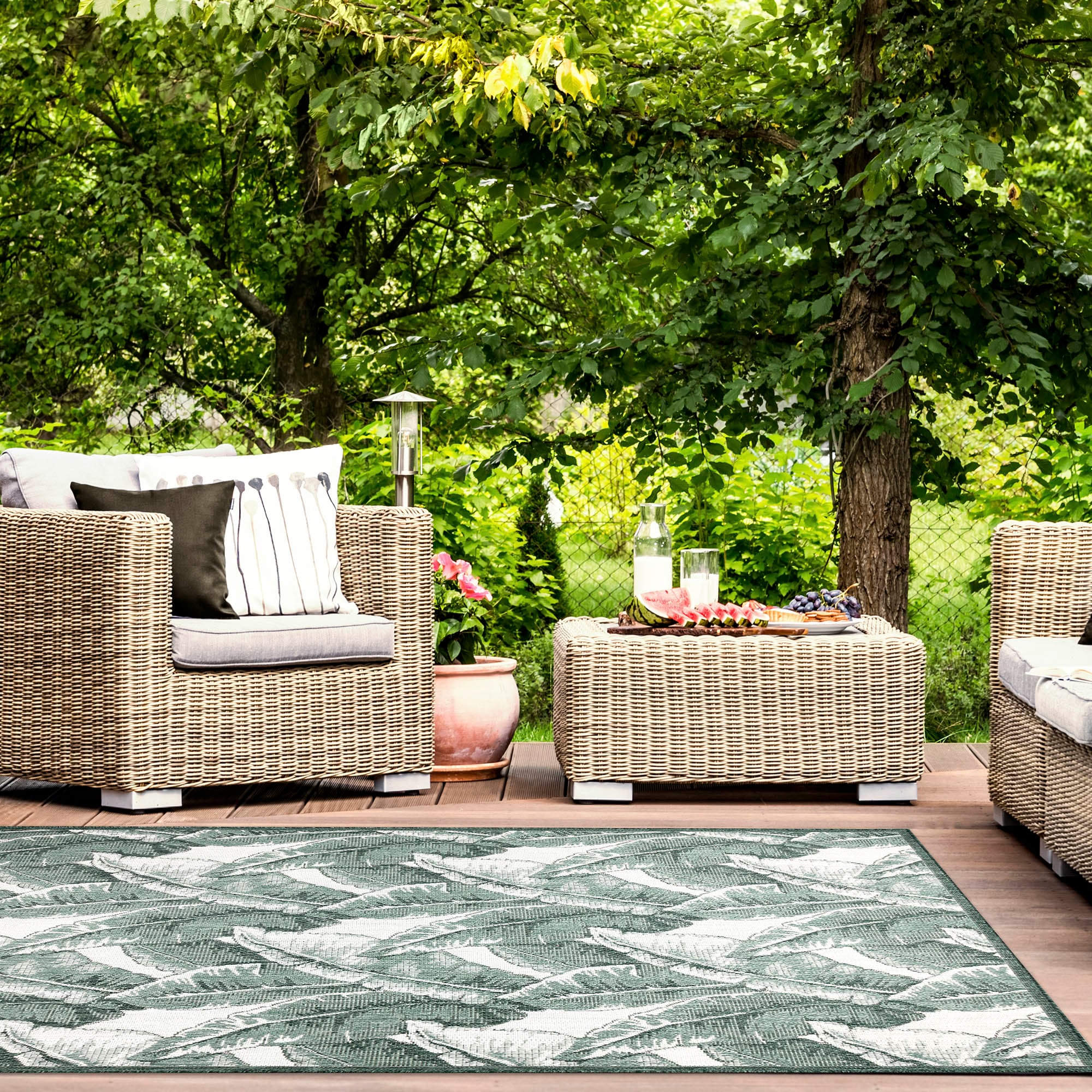 Liora Manne MAU45822204 Malibu 3 x 5 (ft) Loomed Polypropylene Aqua Rectangular Indoor/Outdoor Abstract Coastal Area rug
