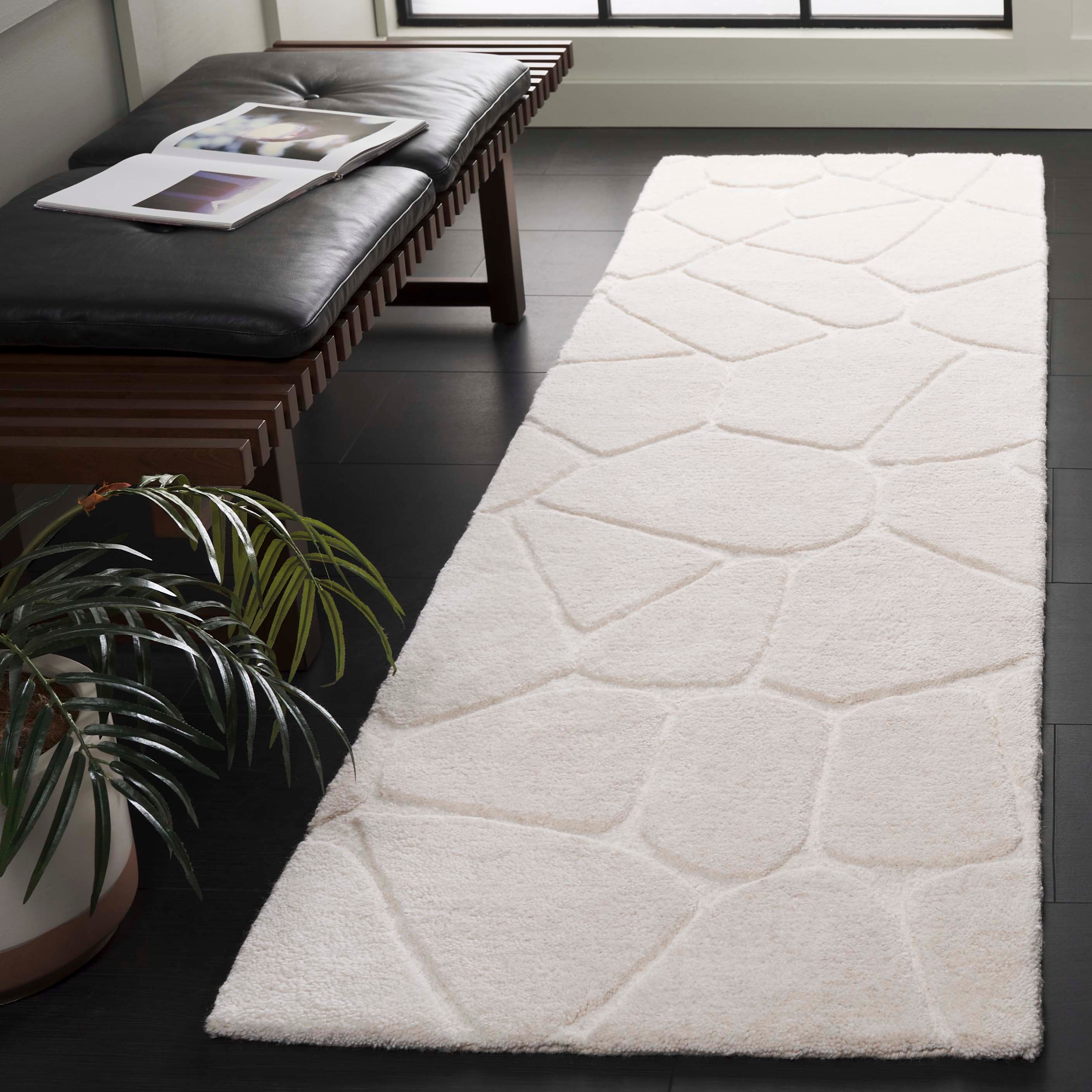  Fifth Avenue 352 Ivory Contemporary 2ft-3in x 8ft Runner Rug